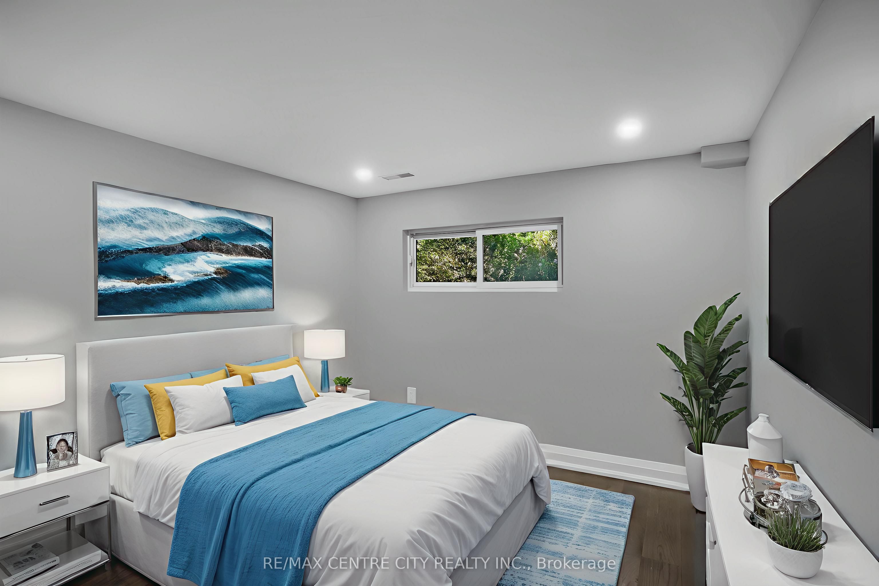 700 Glengyle Crescent Property Photo 26