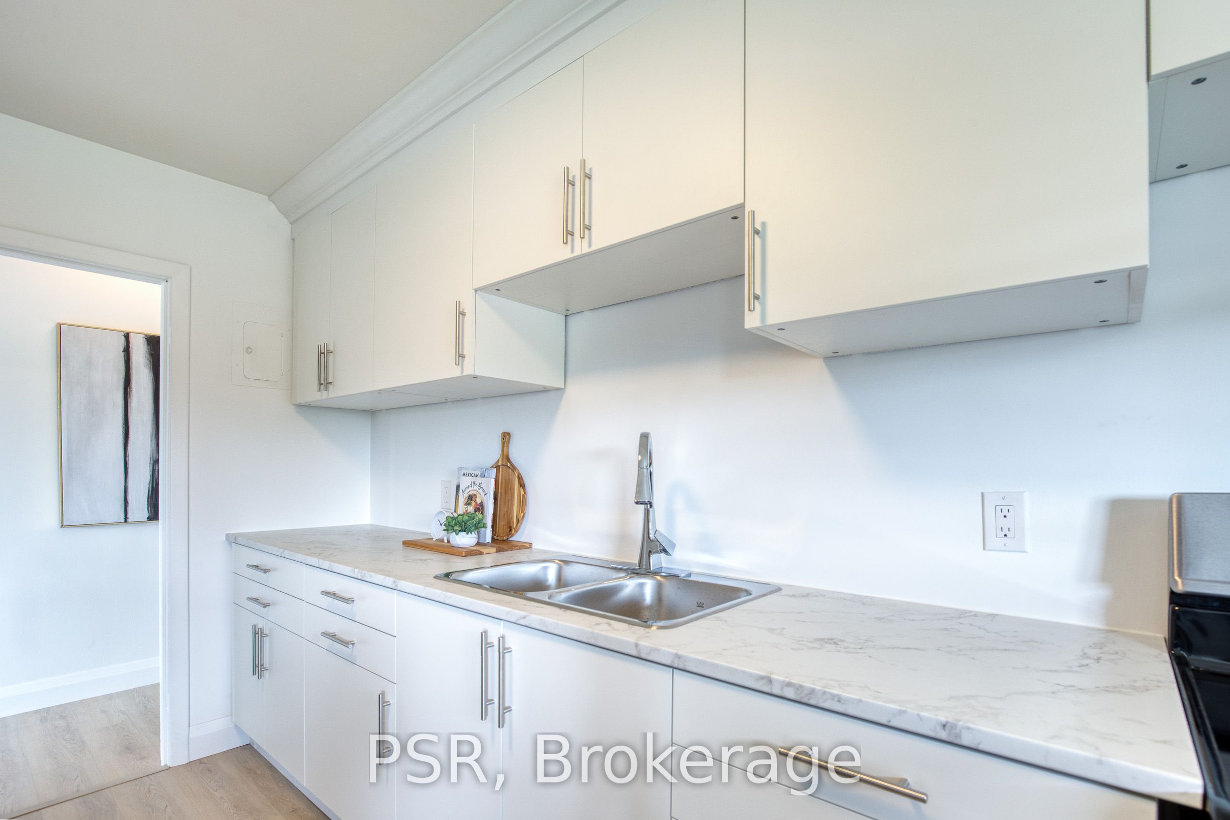 514 Krug Street Property Photo 7