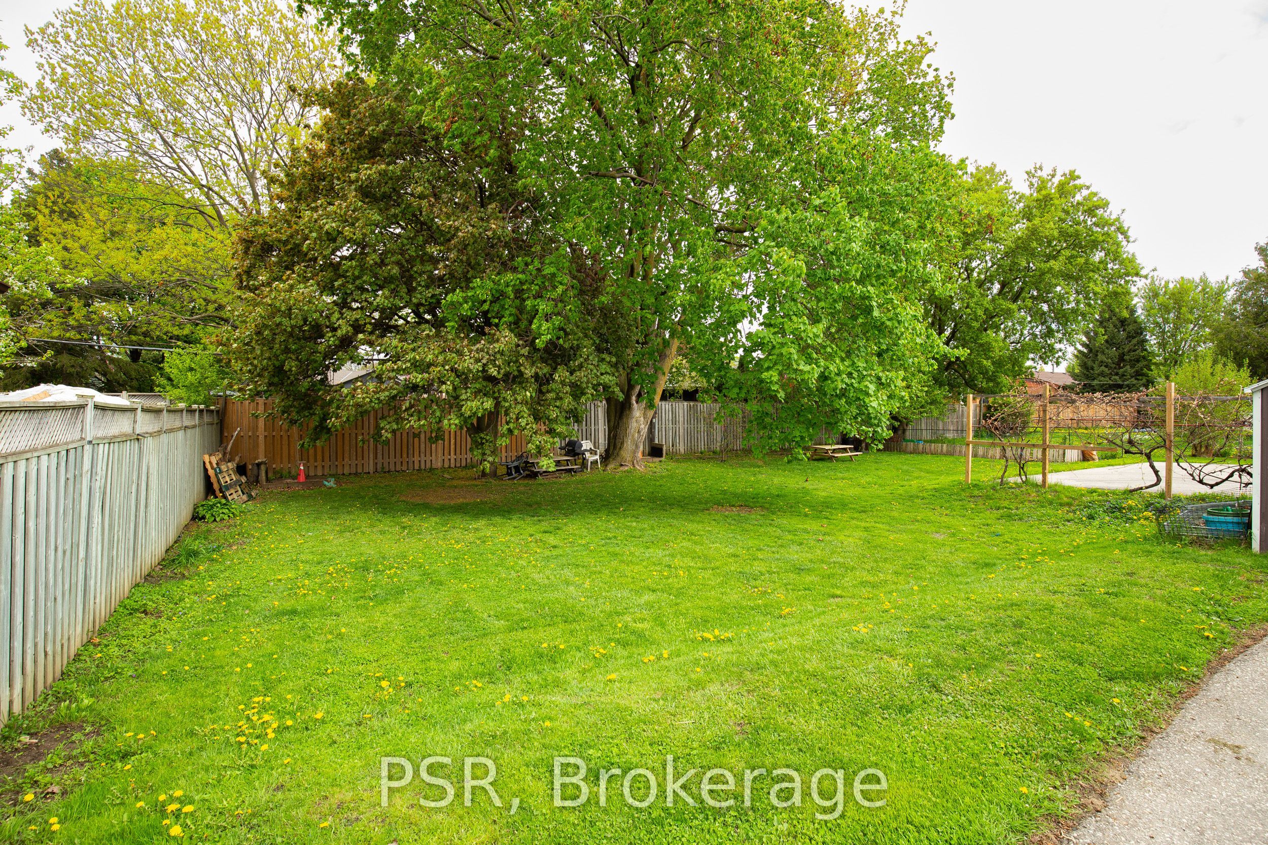 514 Krug Street Property Photo 36