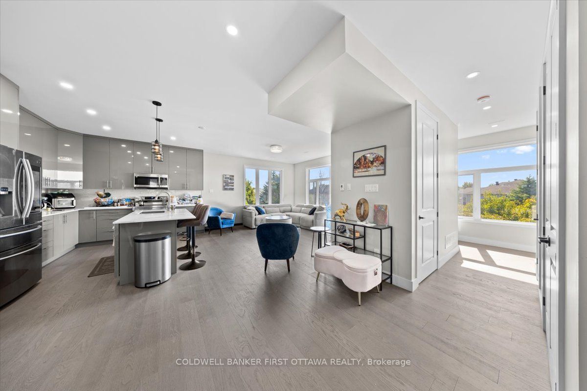 25 Pennard Way A & B Property Photo 26