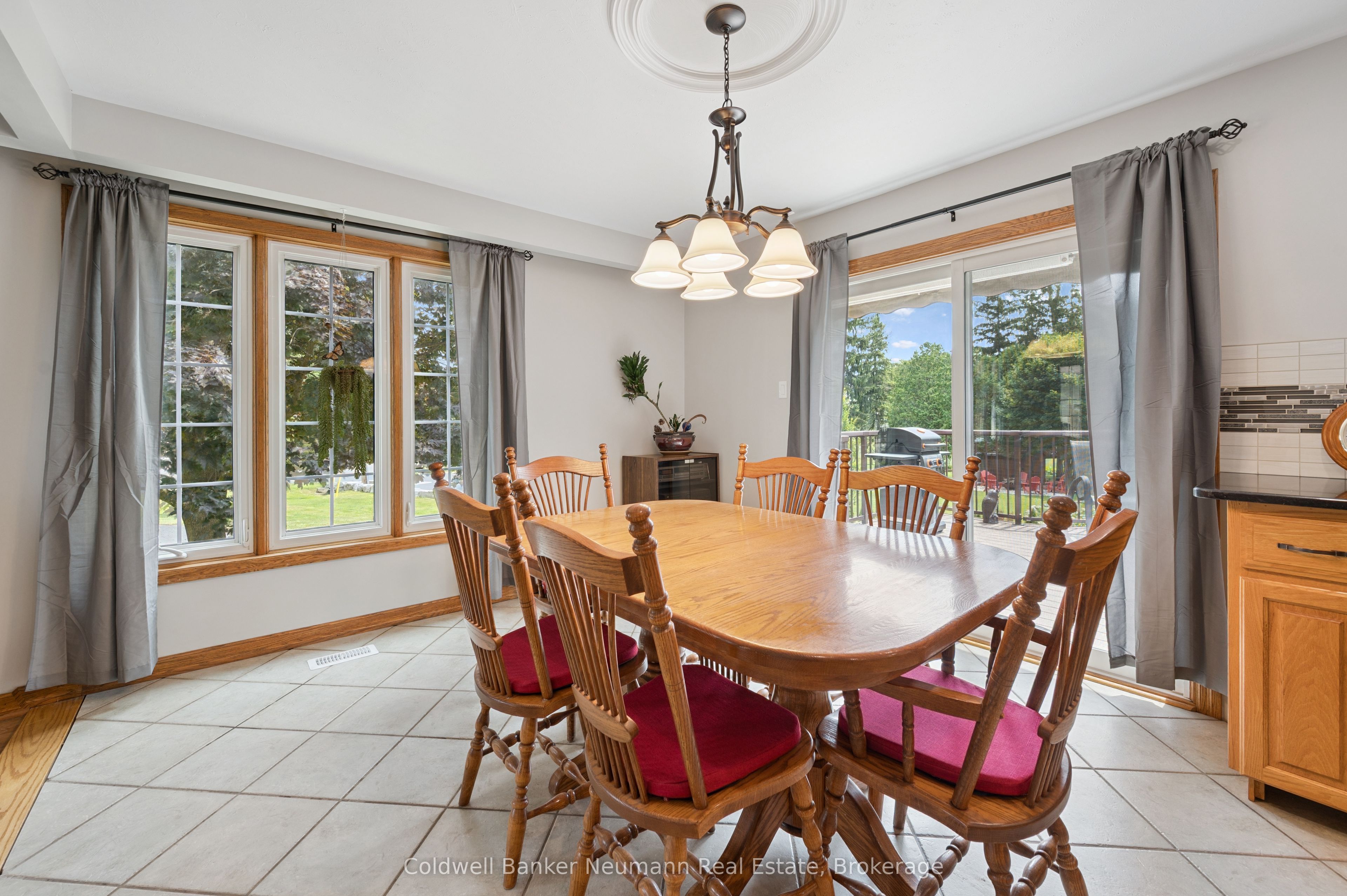 5 A Hamilton Drive Property Photo 12