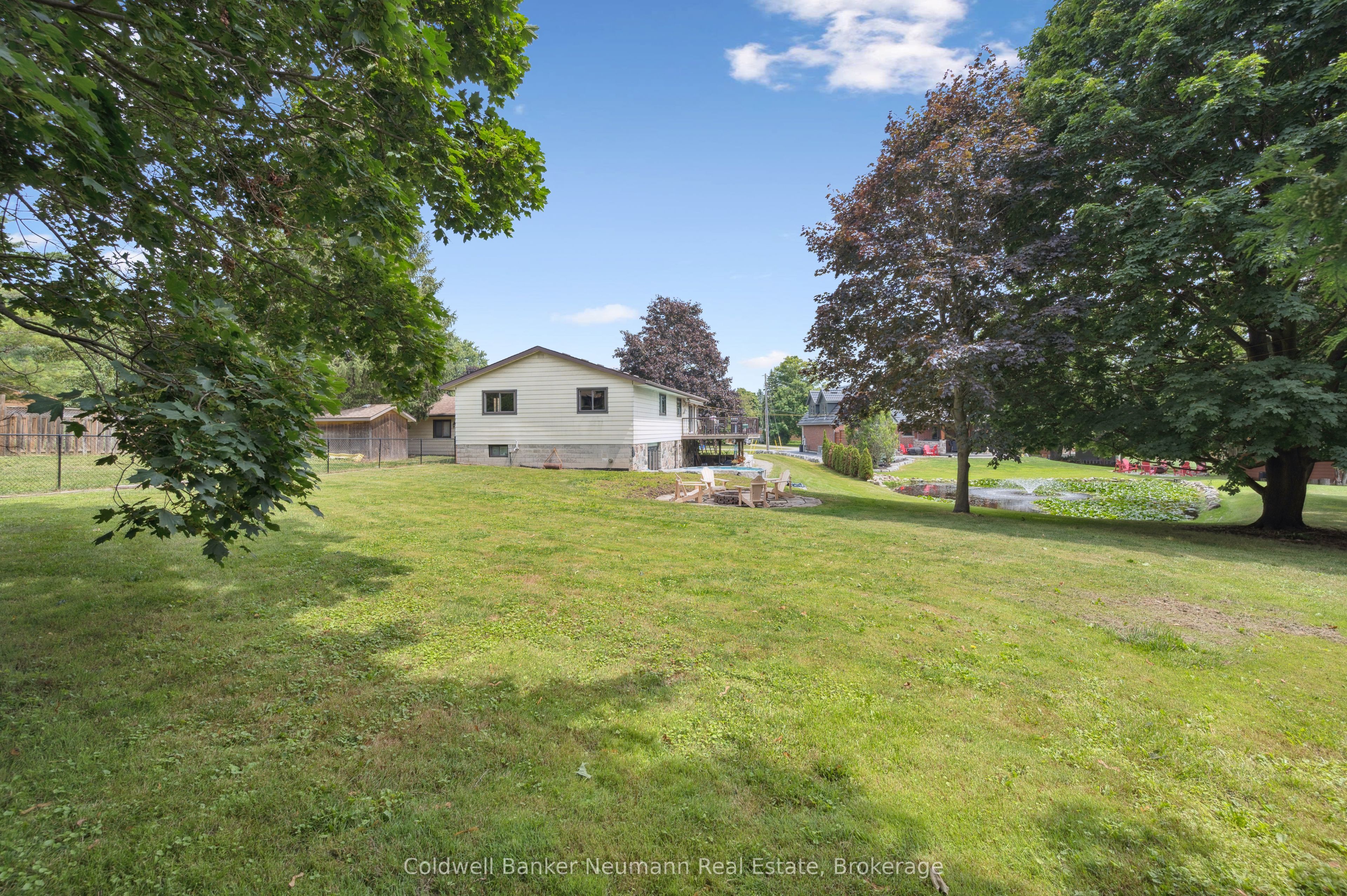 5 A Hamilton Drive Property Photo 38