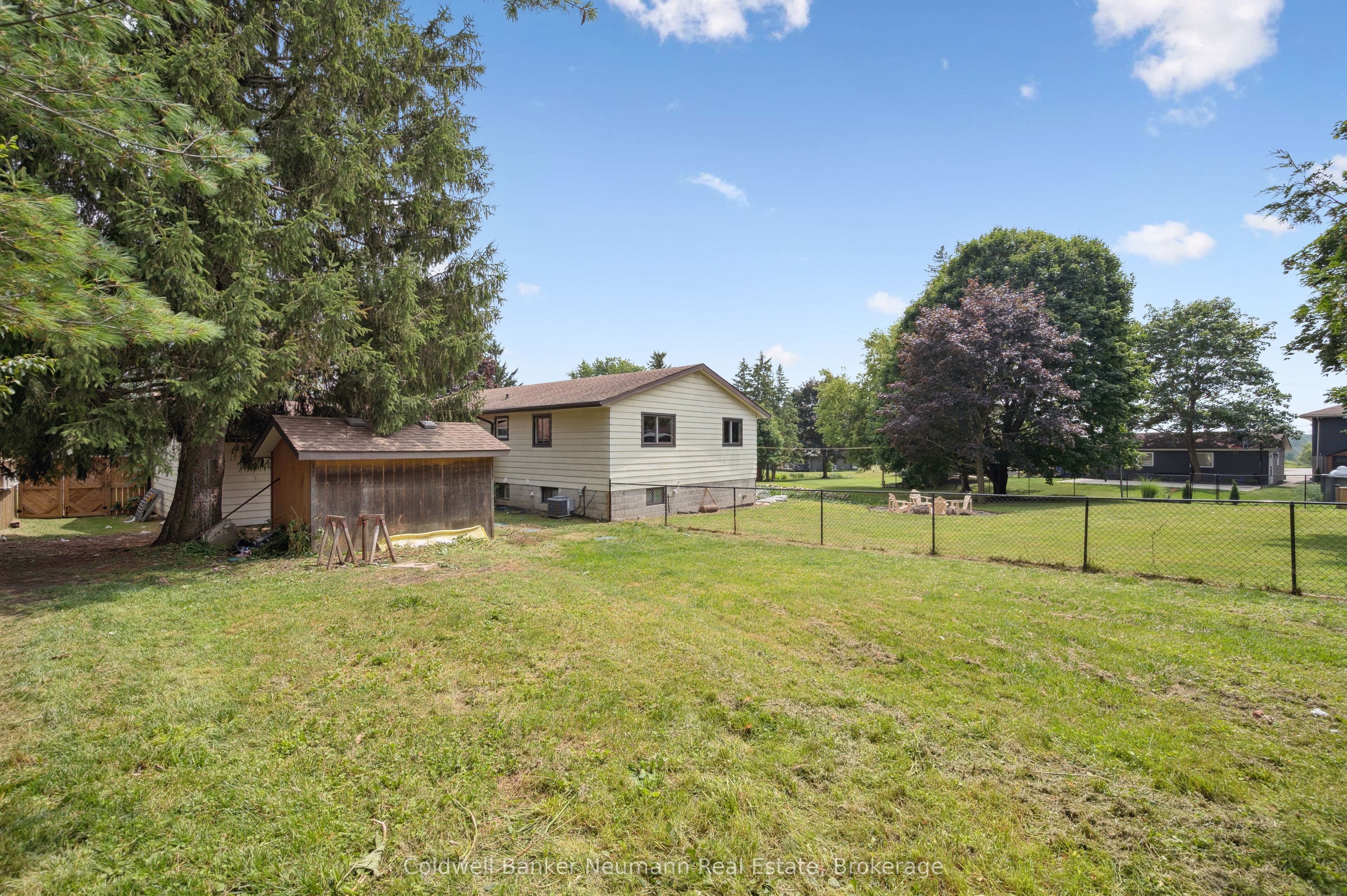 5 A Hamilton Drive Property Photo 39