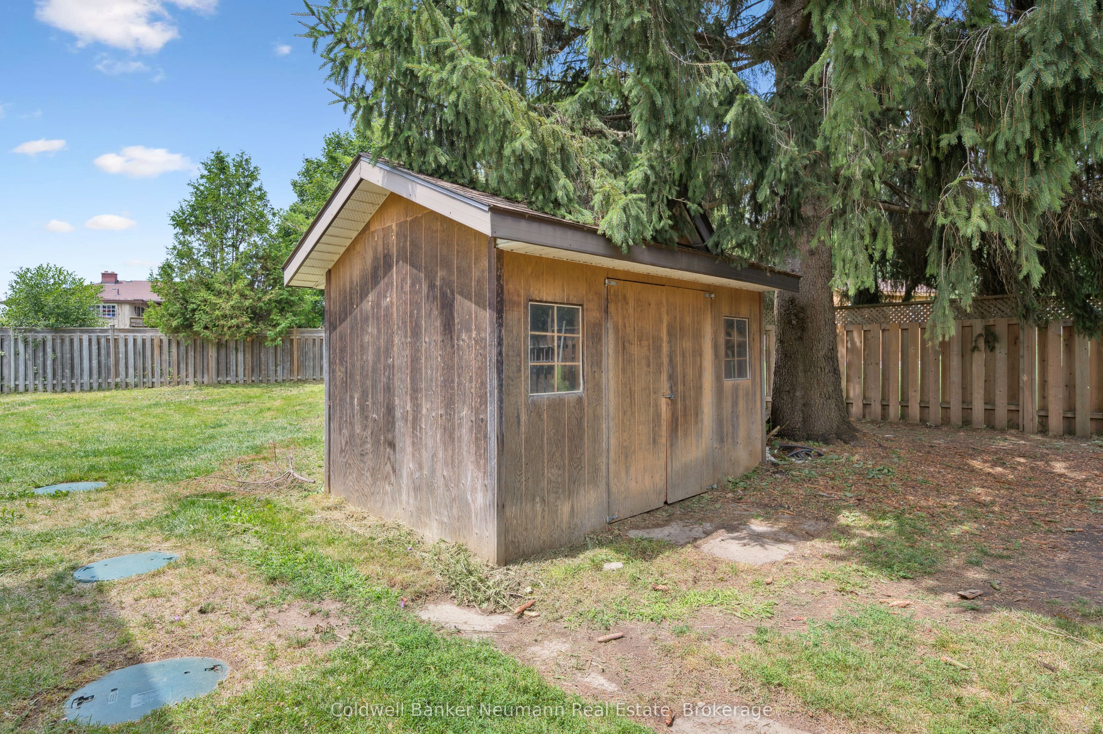 5 A Hamilton Drive Property Photo 42