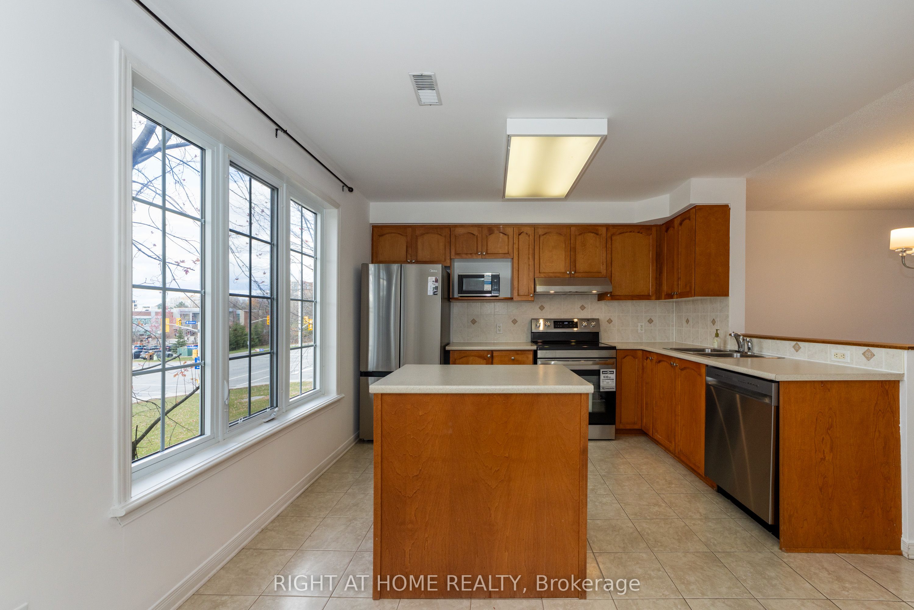 70 Edenvale Drive 171 Property Photo 9