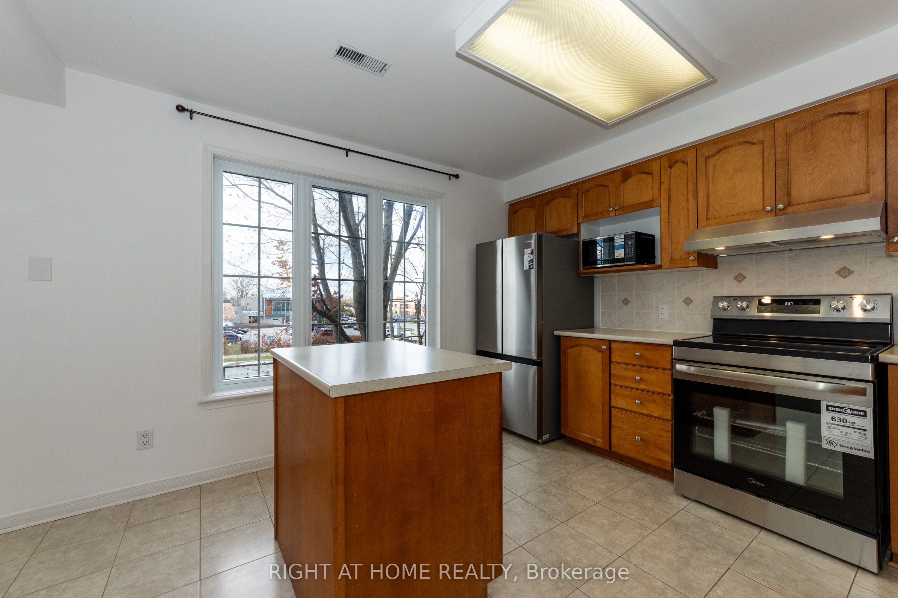 70 Edenvale Drive 171 Property Photo 10