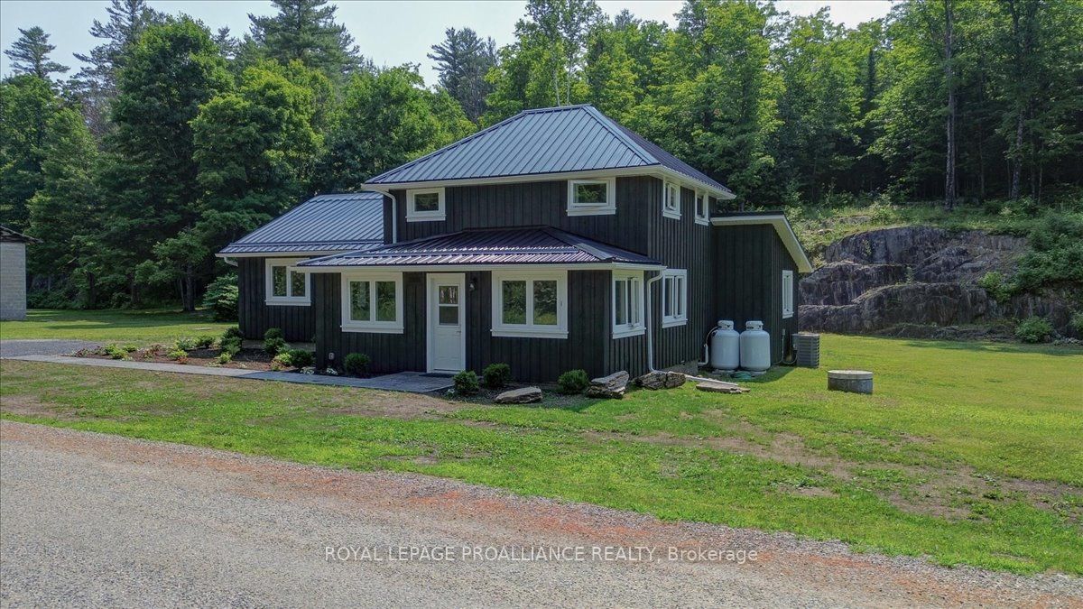 1040 Snider Road Property Photo 2