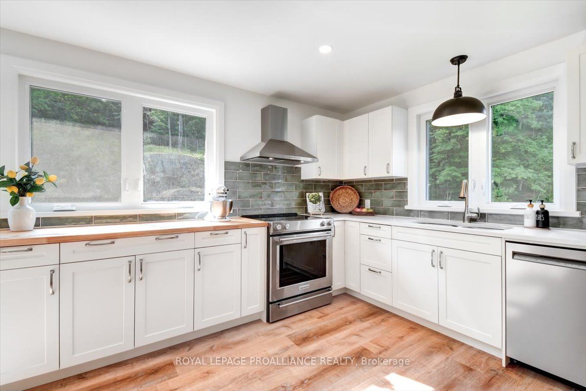 1040 Snider Road Property Photo 6