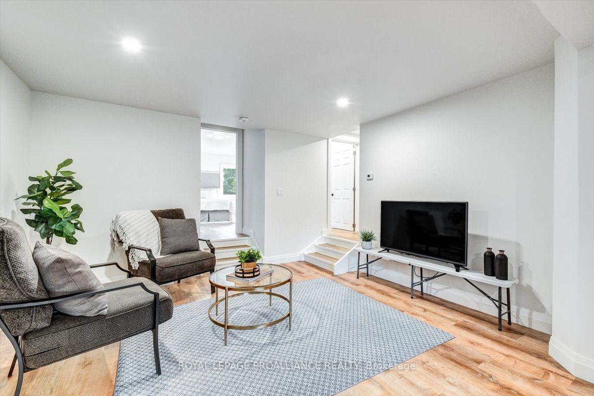 1040 Snider Road Property Photo 13