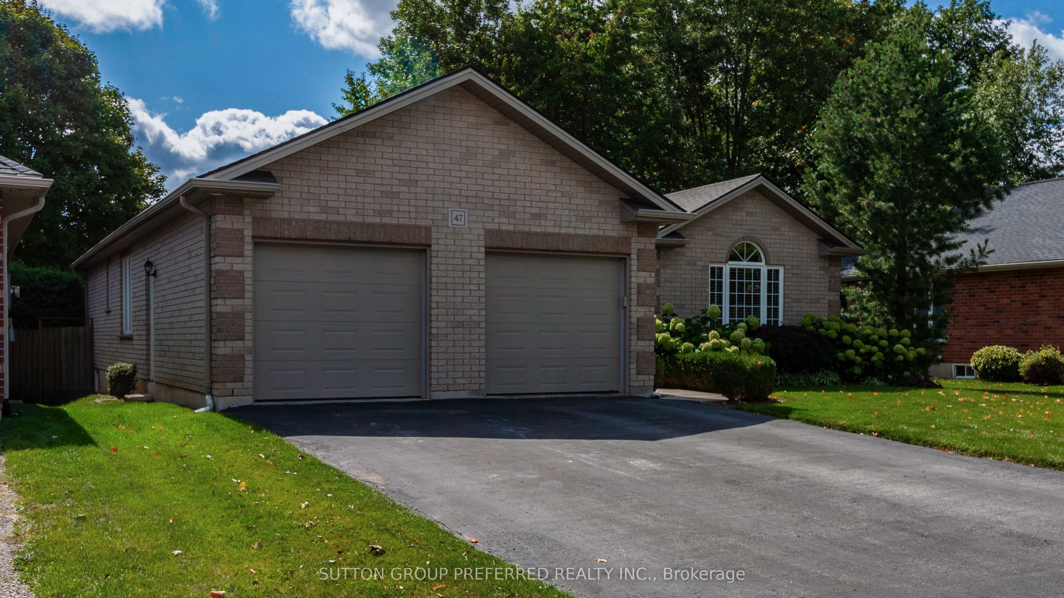47 Trillium Dr Property Photo 1