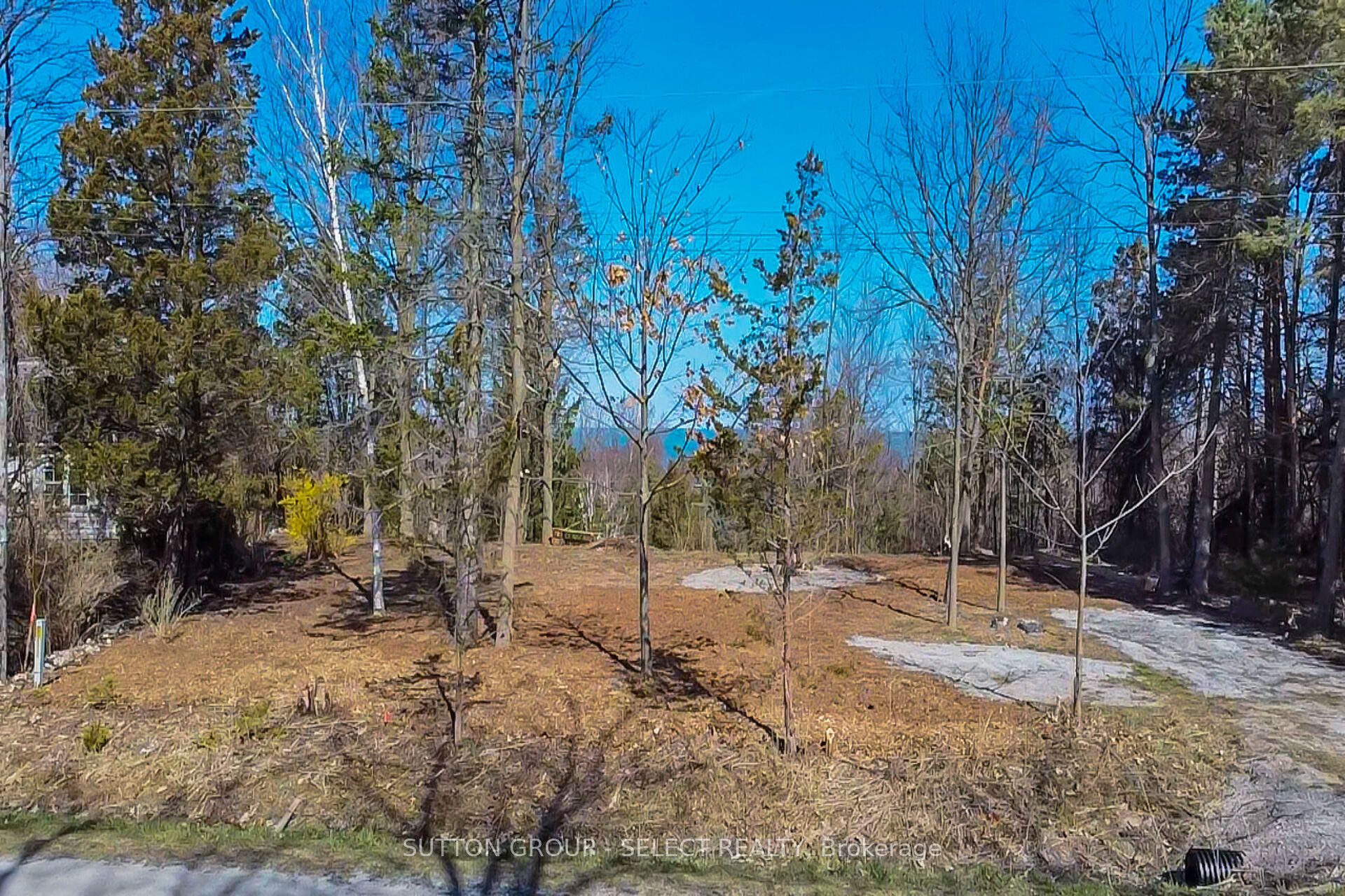 5 Huron View Avenue Property Photo 1