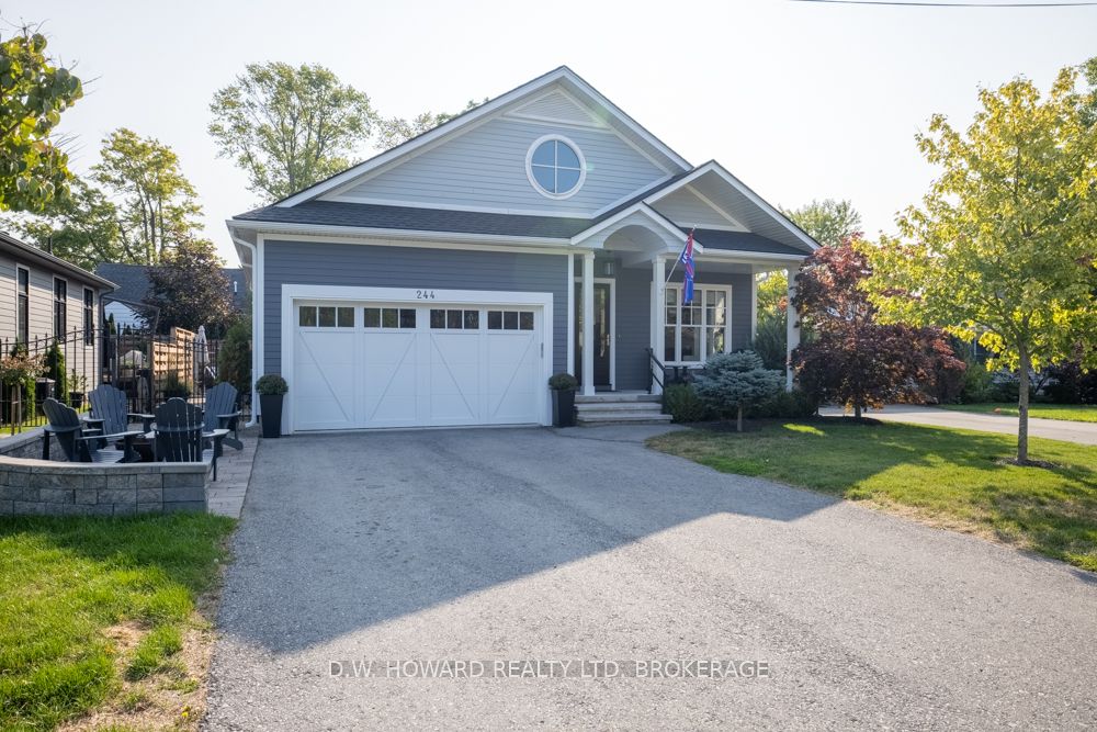 244 Cherry Hill Boulevard Property Photo 2