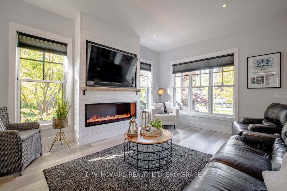 244 Cherry Hill Boulevard Property Photo 5