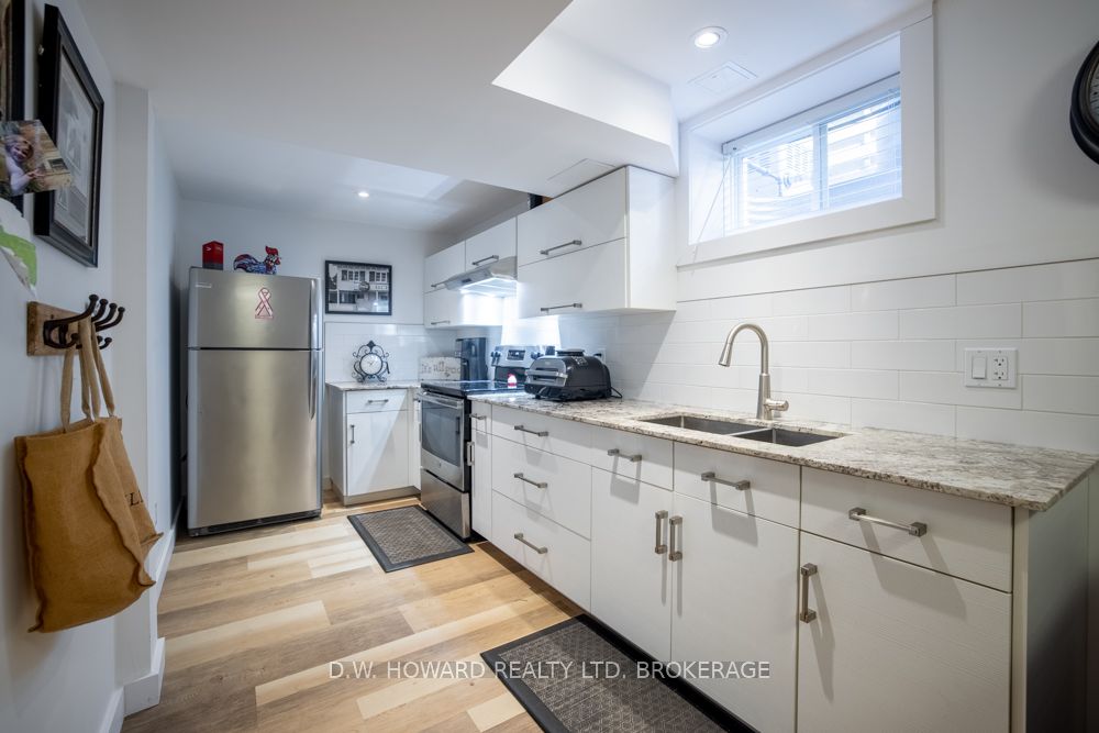 244 Cherry Hill Boulevard Property Photo 26