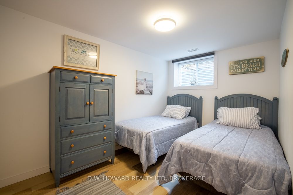 244 Cherry Hill Boulevard Property Photo 29