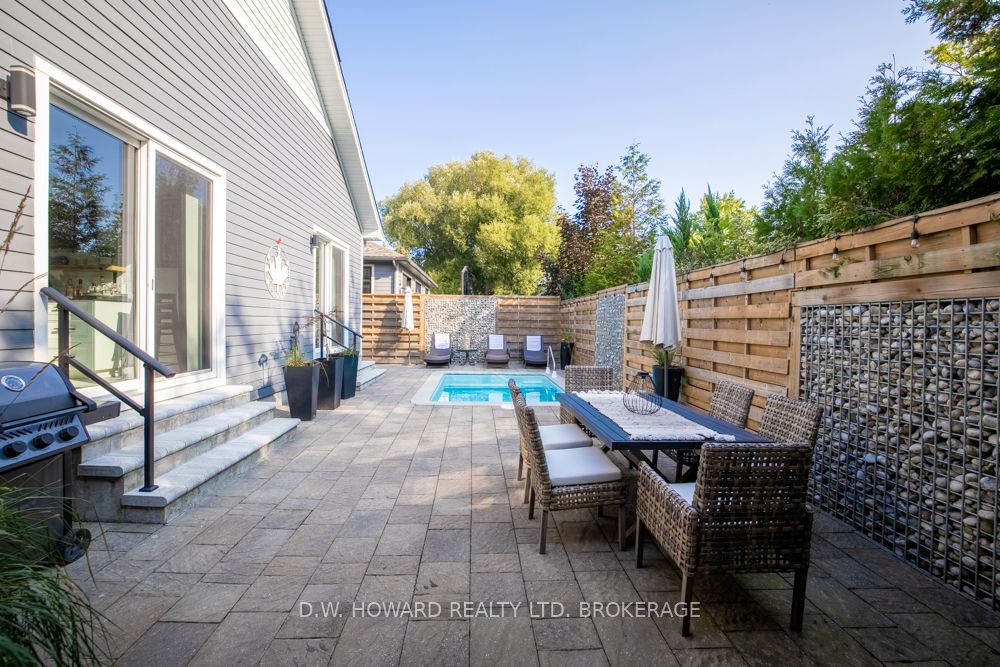 244 Cherry Hill Boulevard Property Photo 34