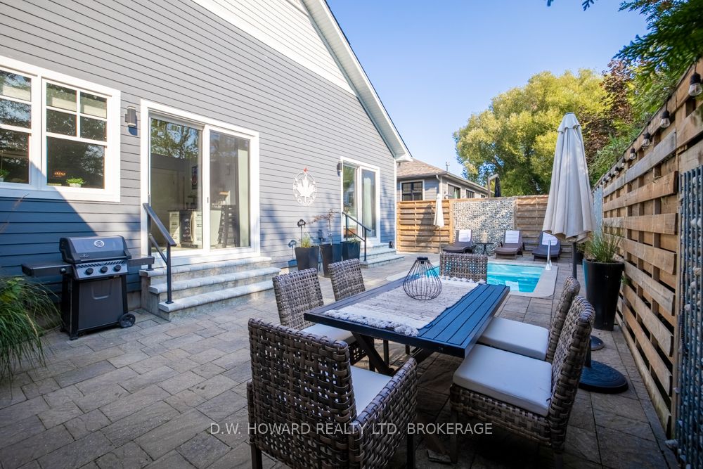 244 Cherry Hill Boulevard Property Photo 35