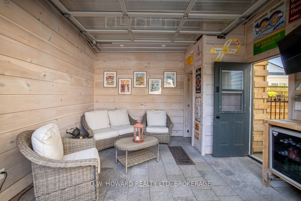 244 Cherry Hill Boulevard Property Photo 36