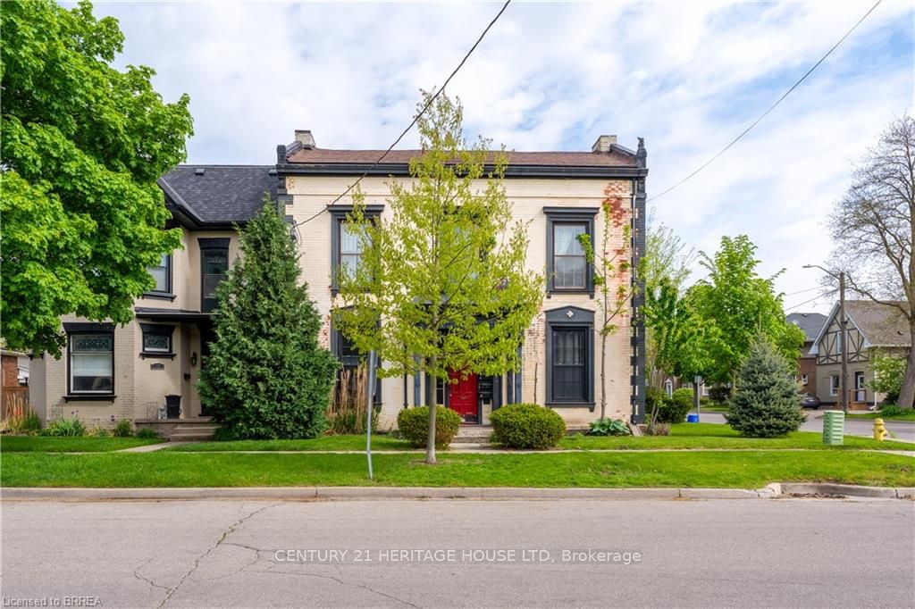 220 Nelson Street Property Photo 1