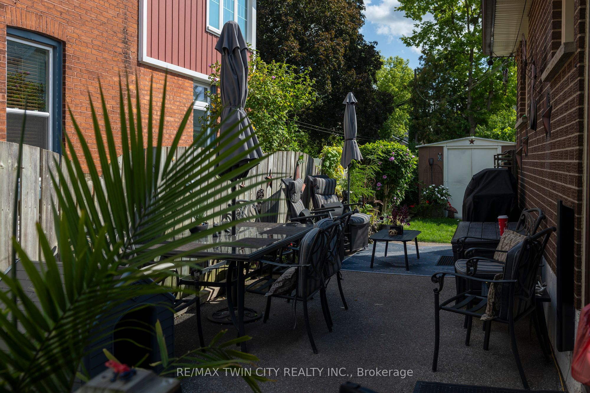 93-95 East Avenue Property Photo 3