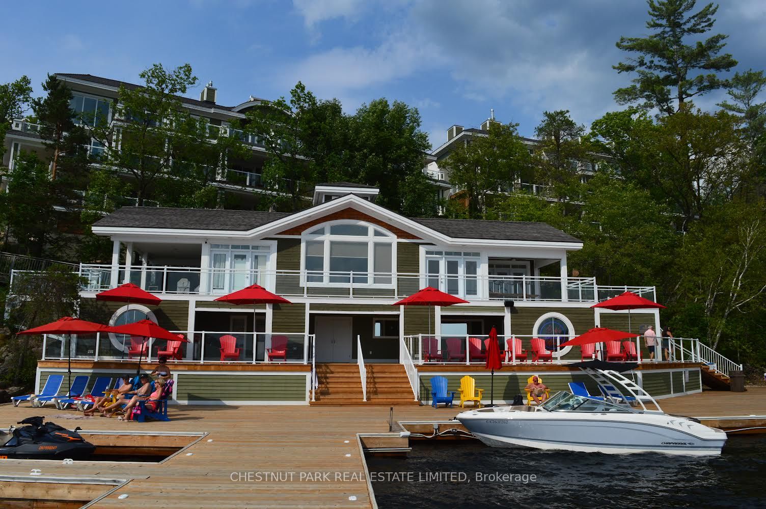 1869 Muskoka District Road 118 West 4 Property Photo 9