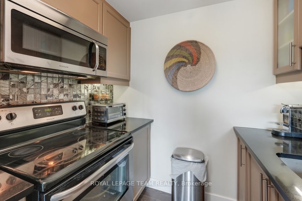 300c Lett Street 324 Property Photo 18