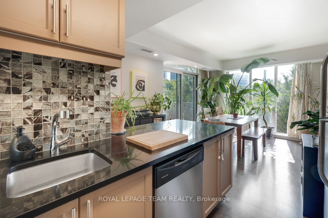 300c Lett Street 324 Property Photo 19