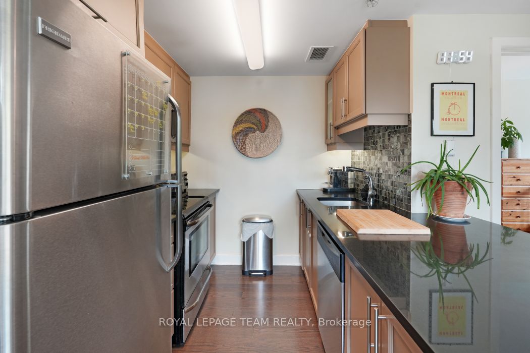 300c Lett Street 324 Property Photo 20