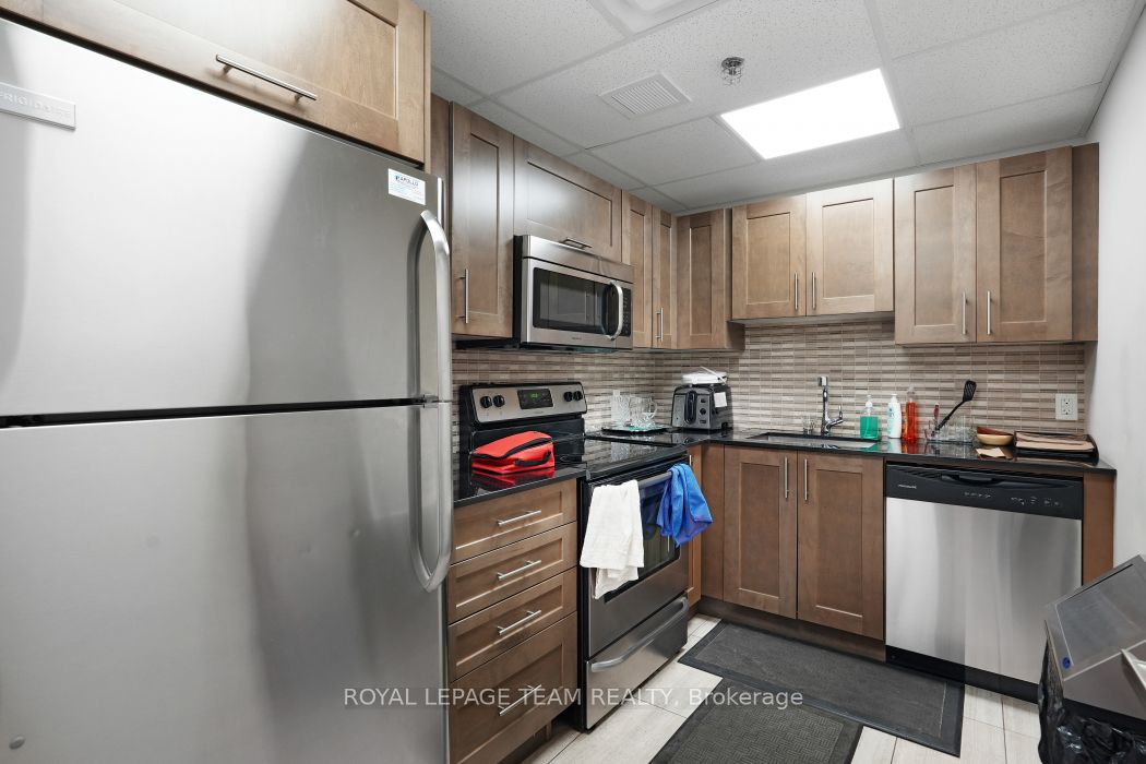 300c Lett Street 324 Property Photo 32