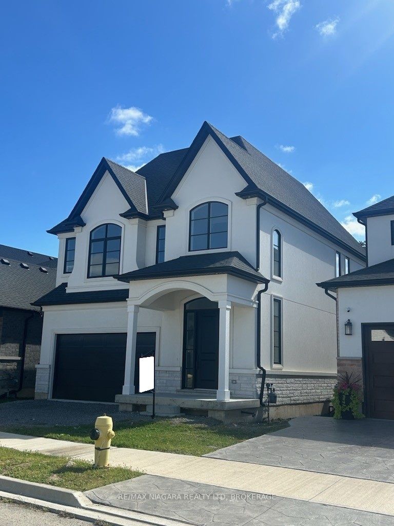 21 Ivy Crescent Property Photo 2