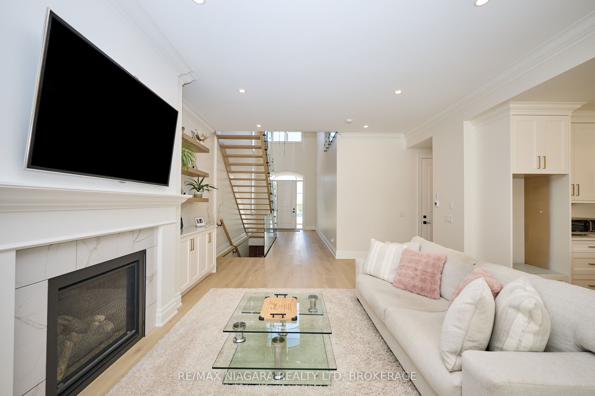 21 Ivy Crescent Property Photo 14