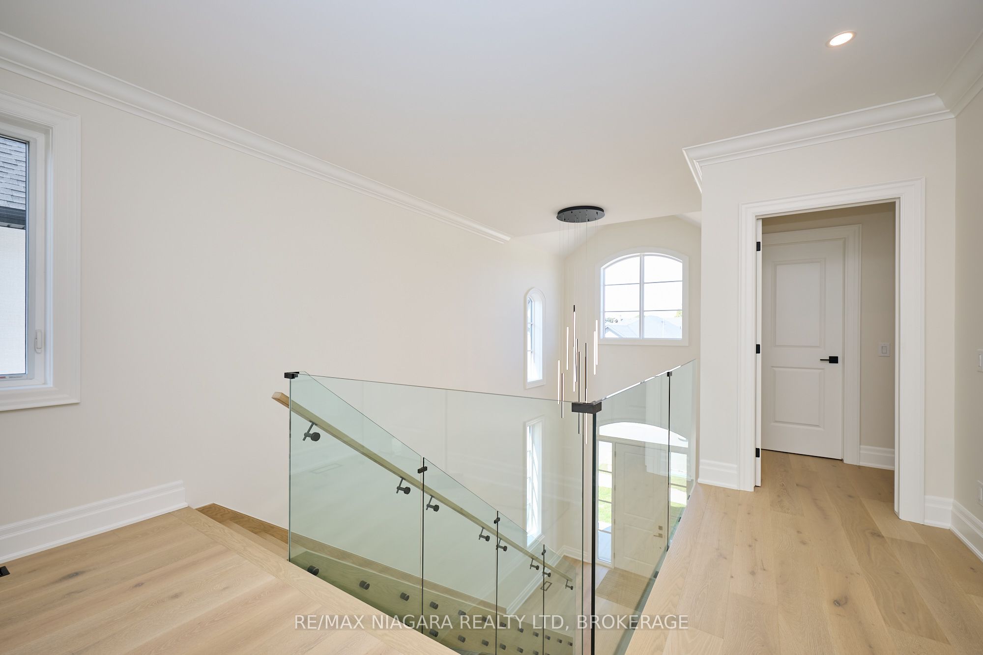 21 Ivy Crescent Property Photo 32