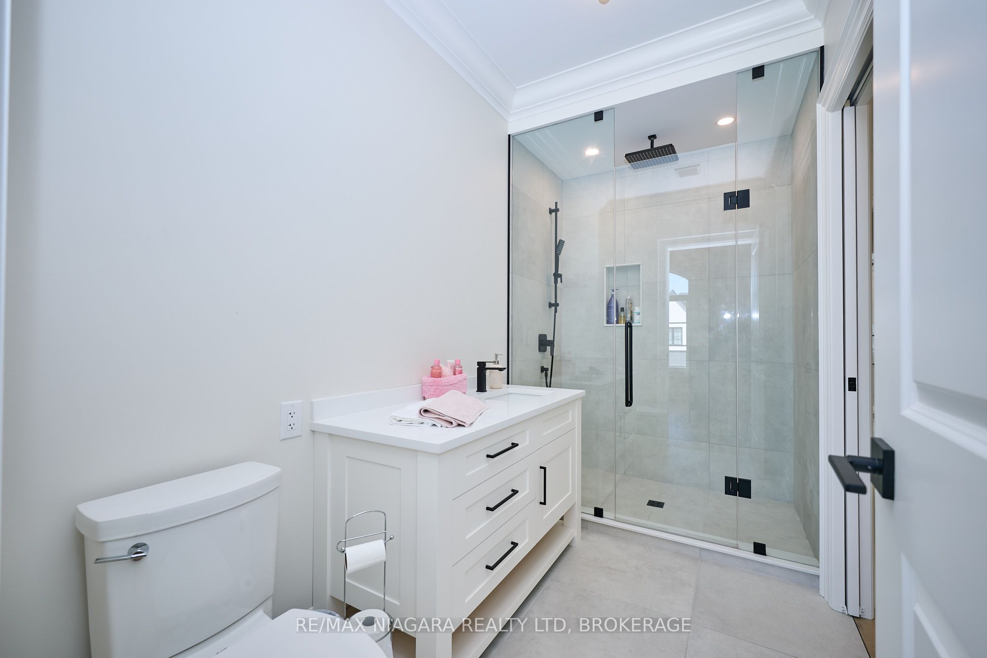 21 Ivy Crescent Property Photo 35