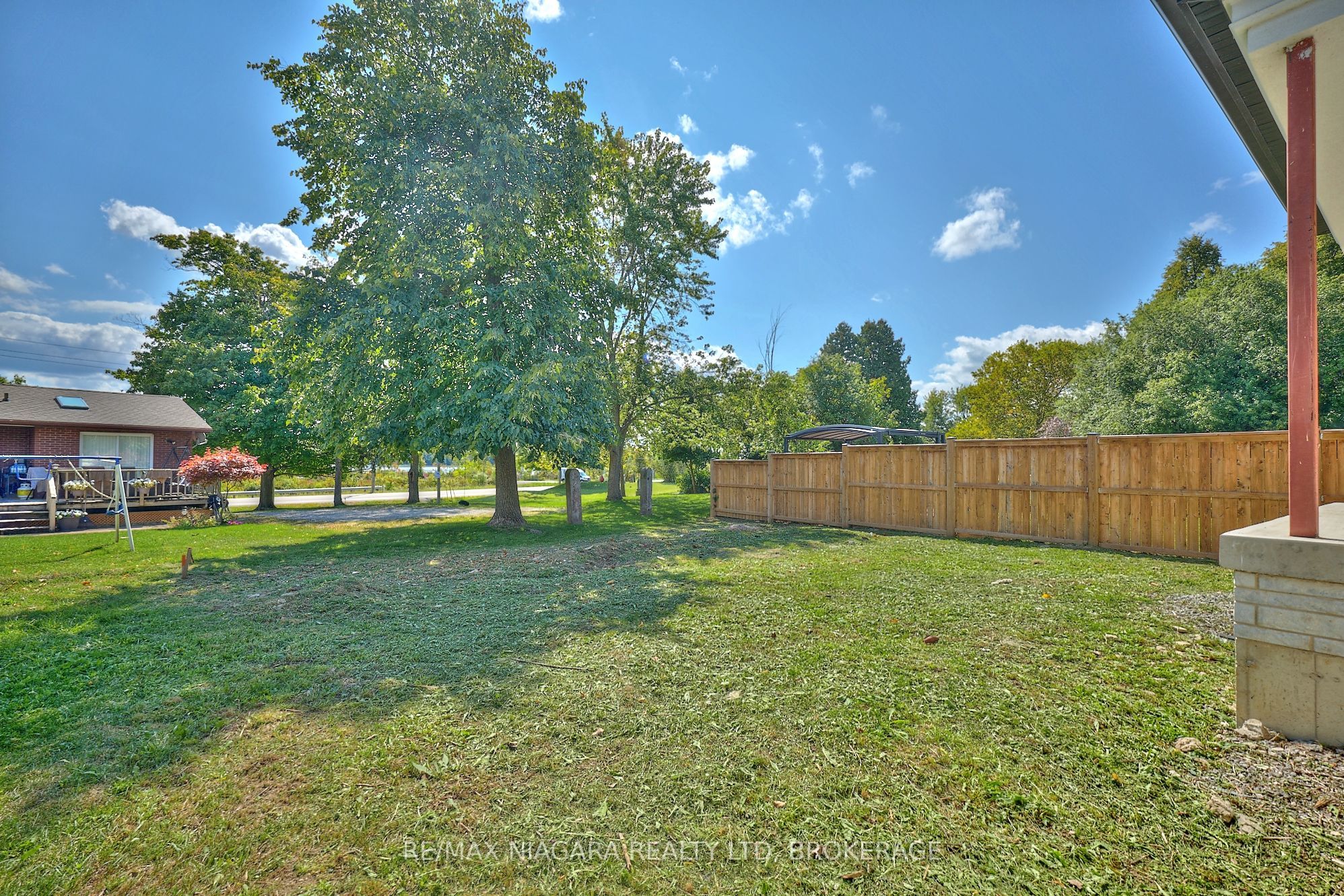 21 Ivy Crescent Property Photo 44