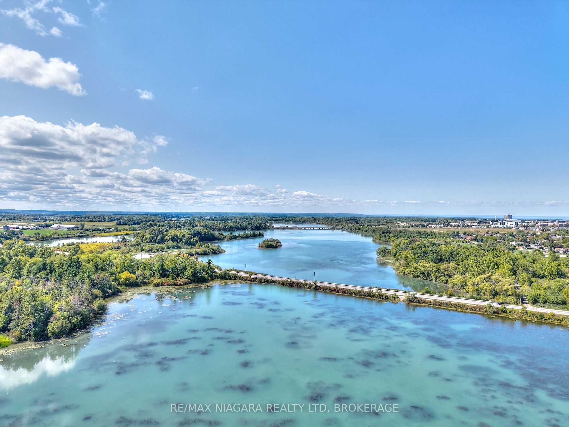 21 Ivy Crescent Property Photo 45