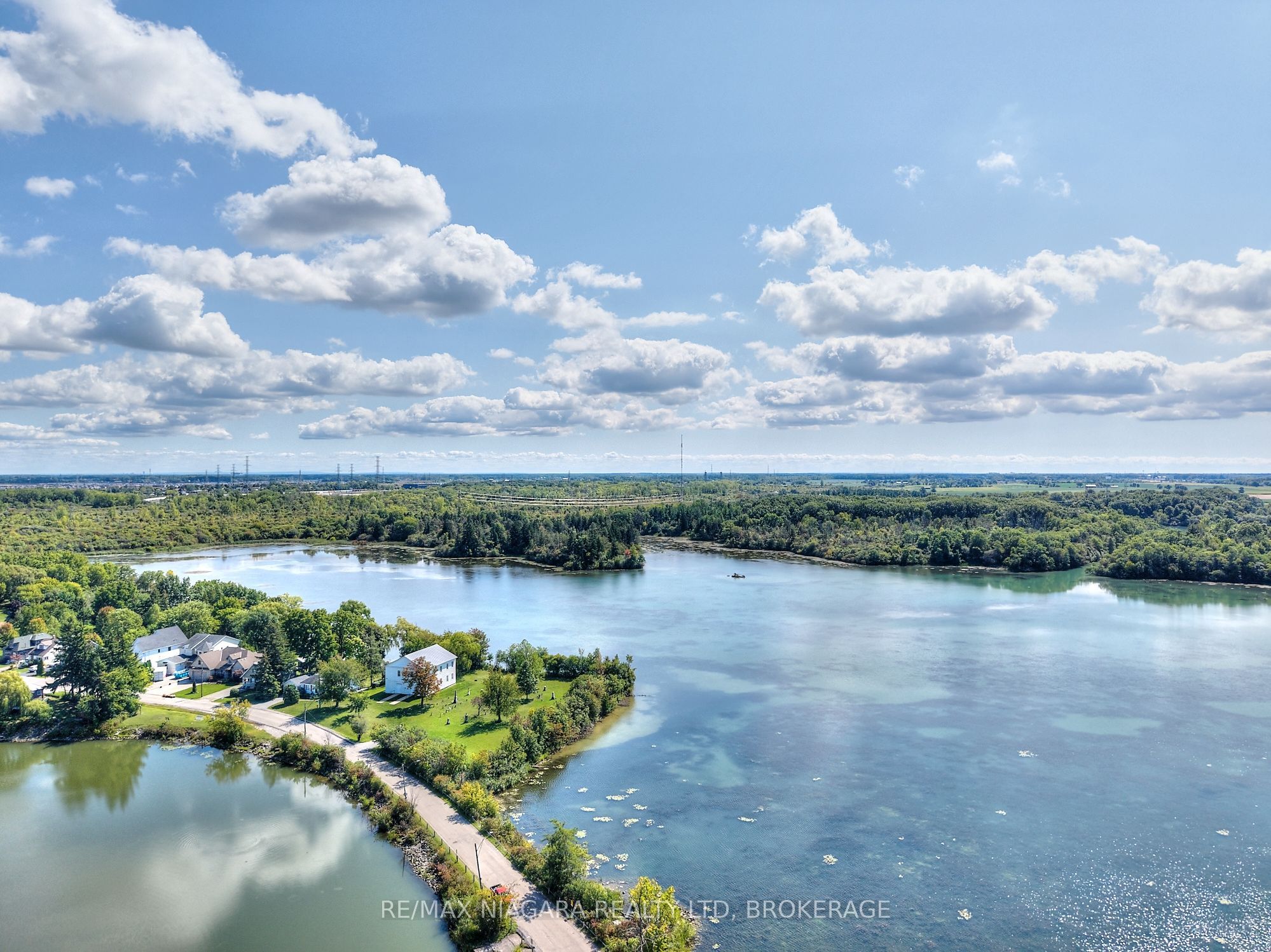 21 Ivy Crescent Property Photo 46