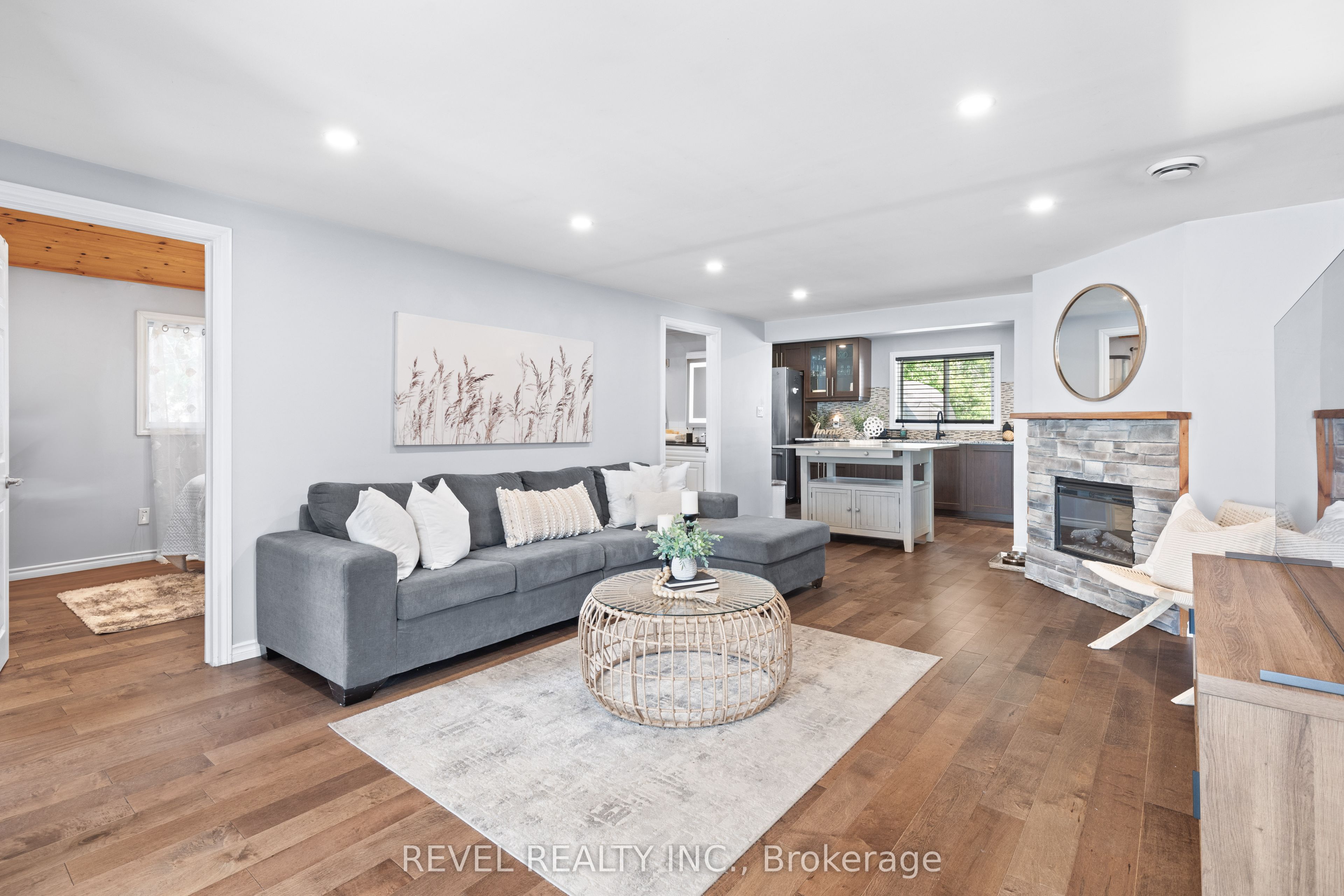 411 Long Beach Road Property Photo 7