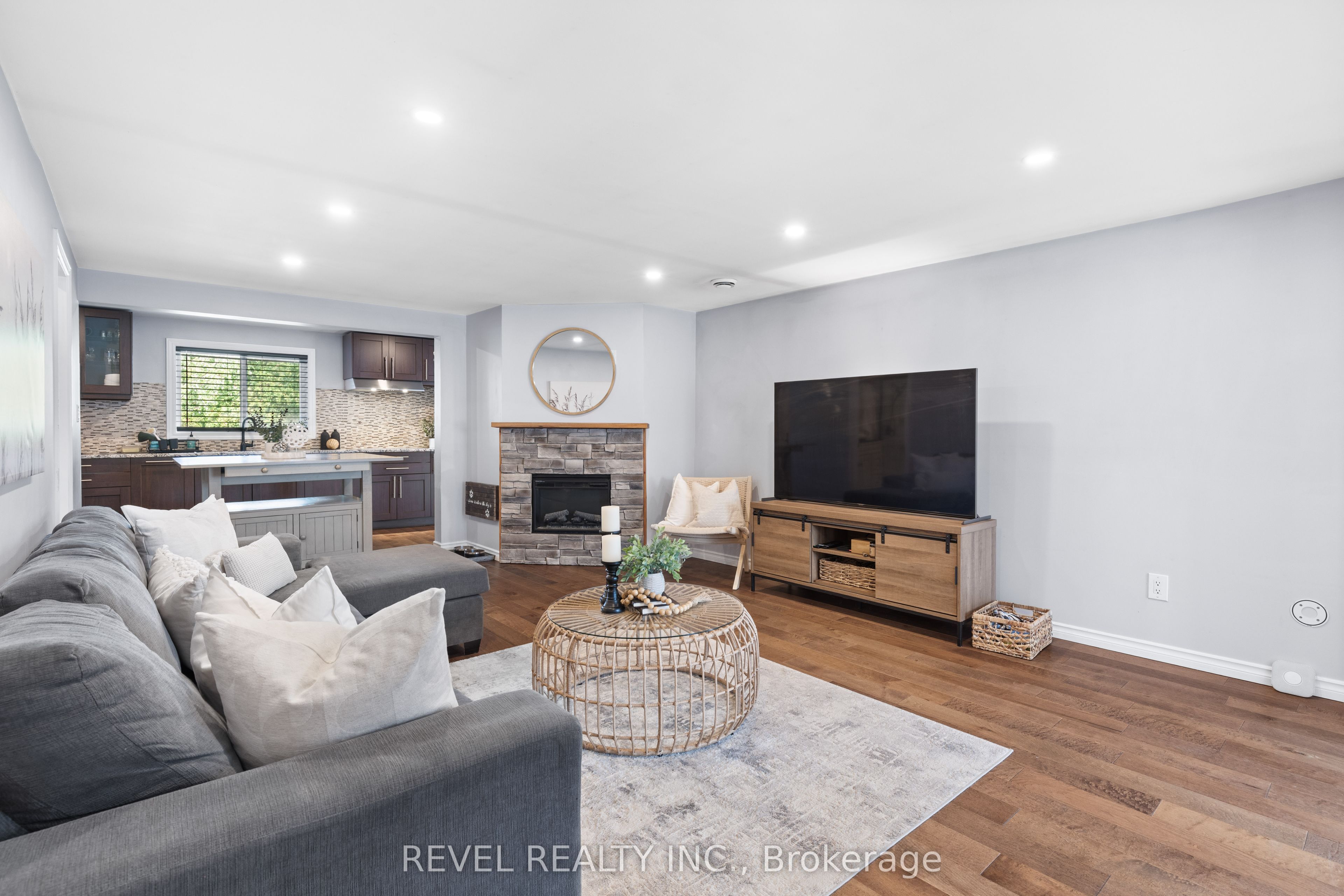 411 Long Beach Road Property Photo 9