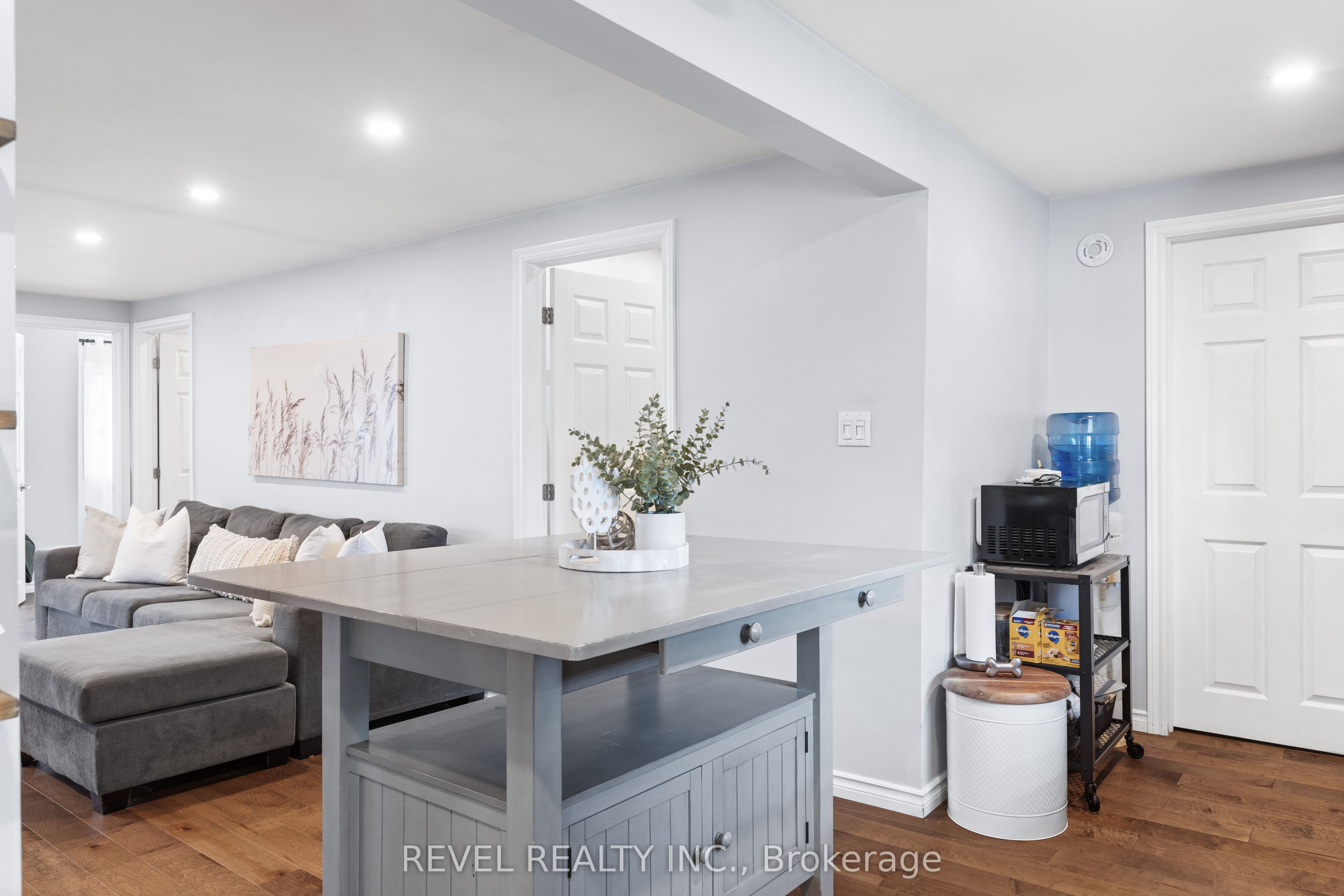 411 Long Beach Road Property Photo 17