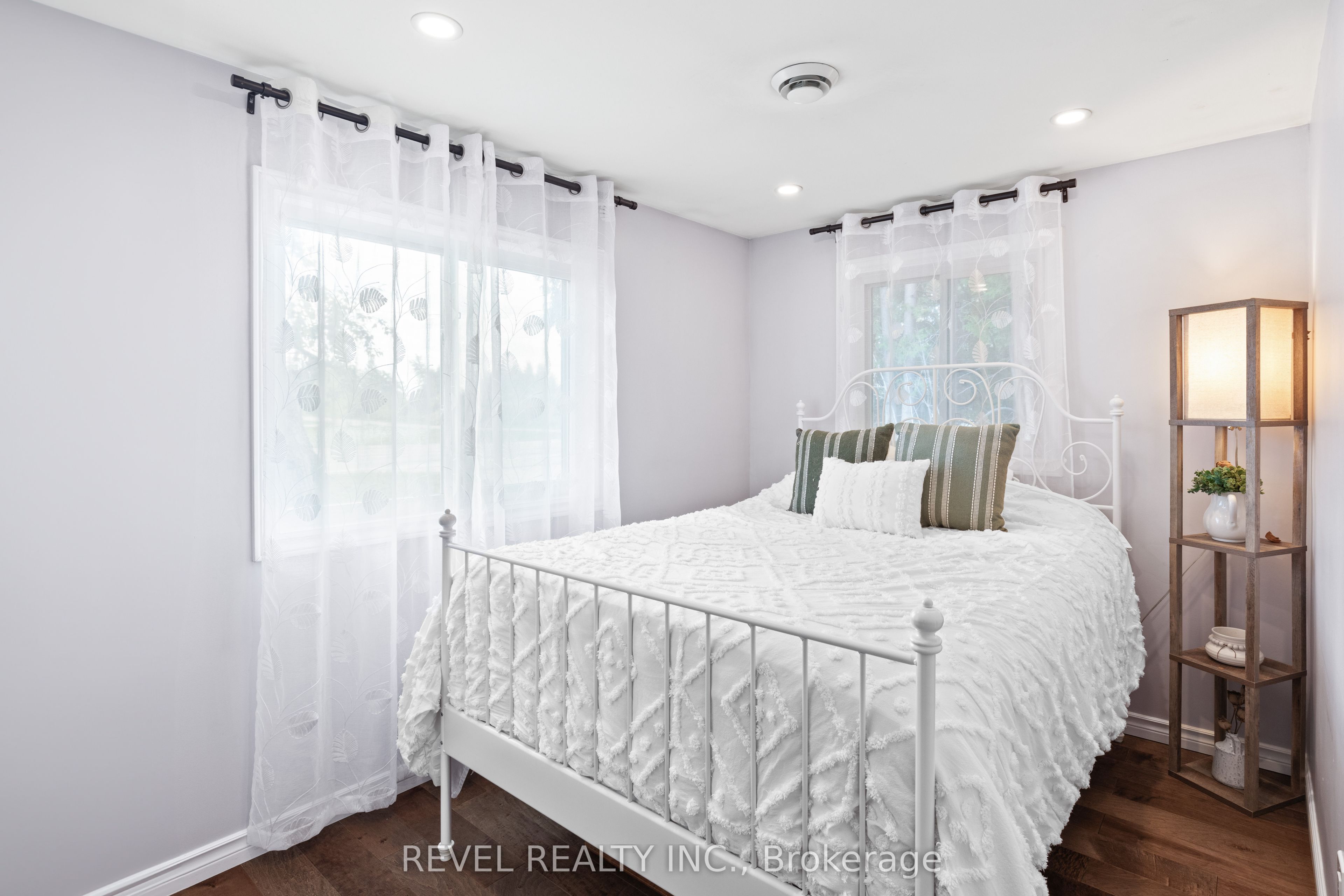 411 Long Beach Road Property Photo 33