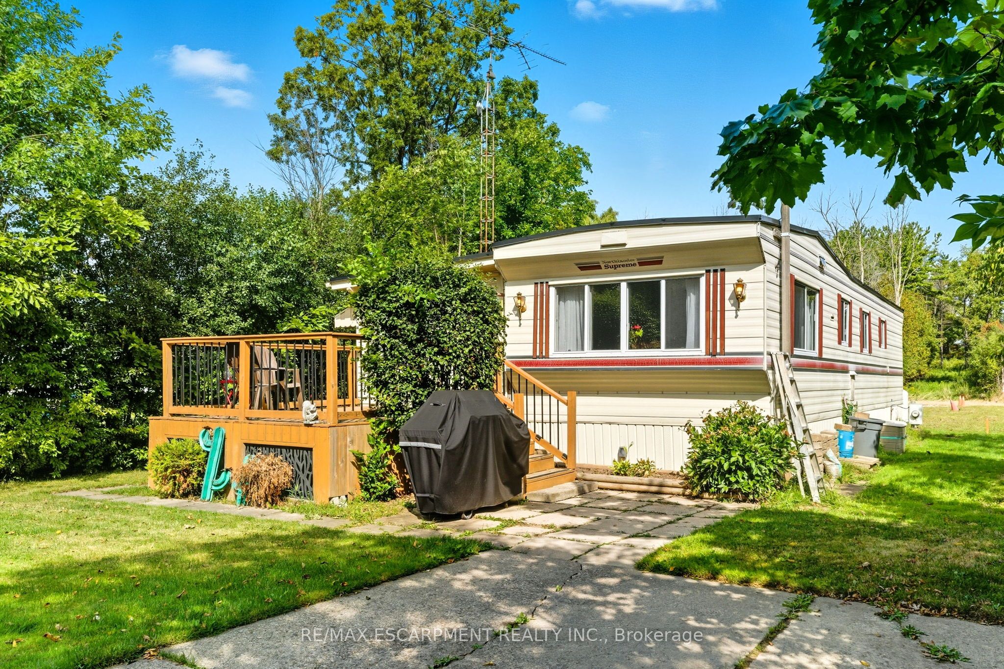 1429 Sheffield Road 7 Sunvalley Property Photo 1