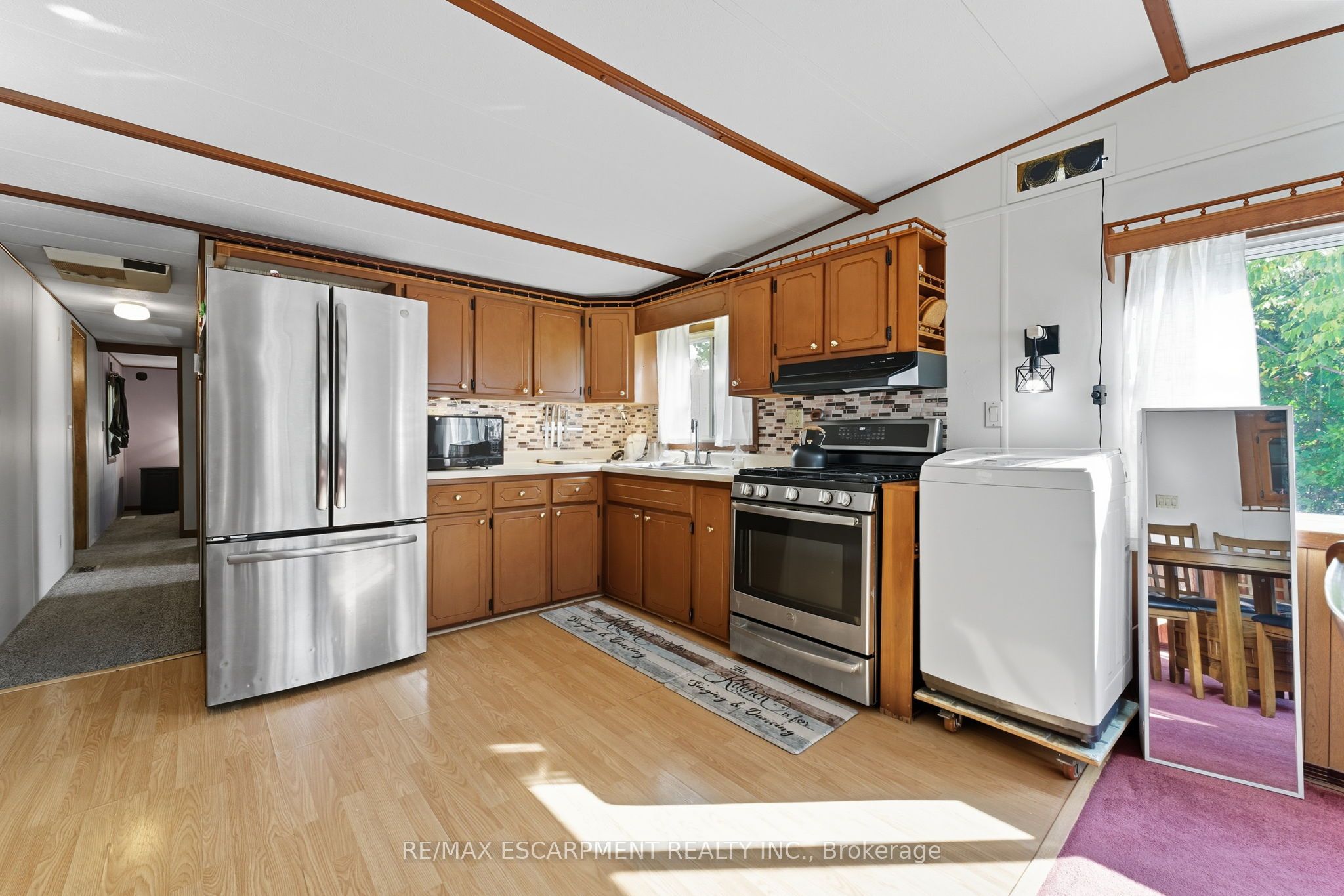 1429 Sheffield Road 7 Sunvalley Property Photo 4