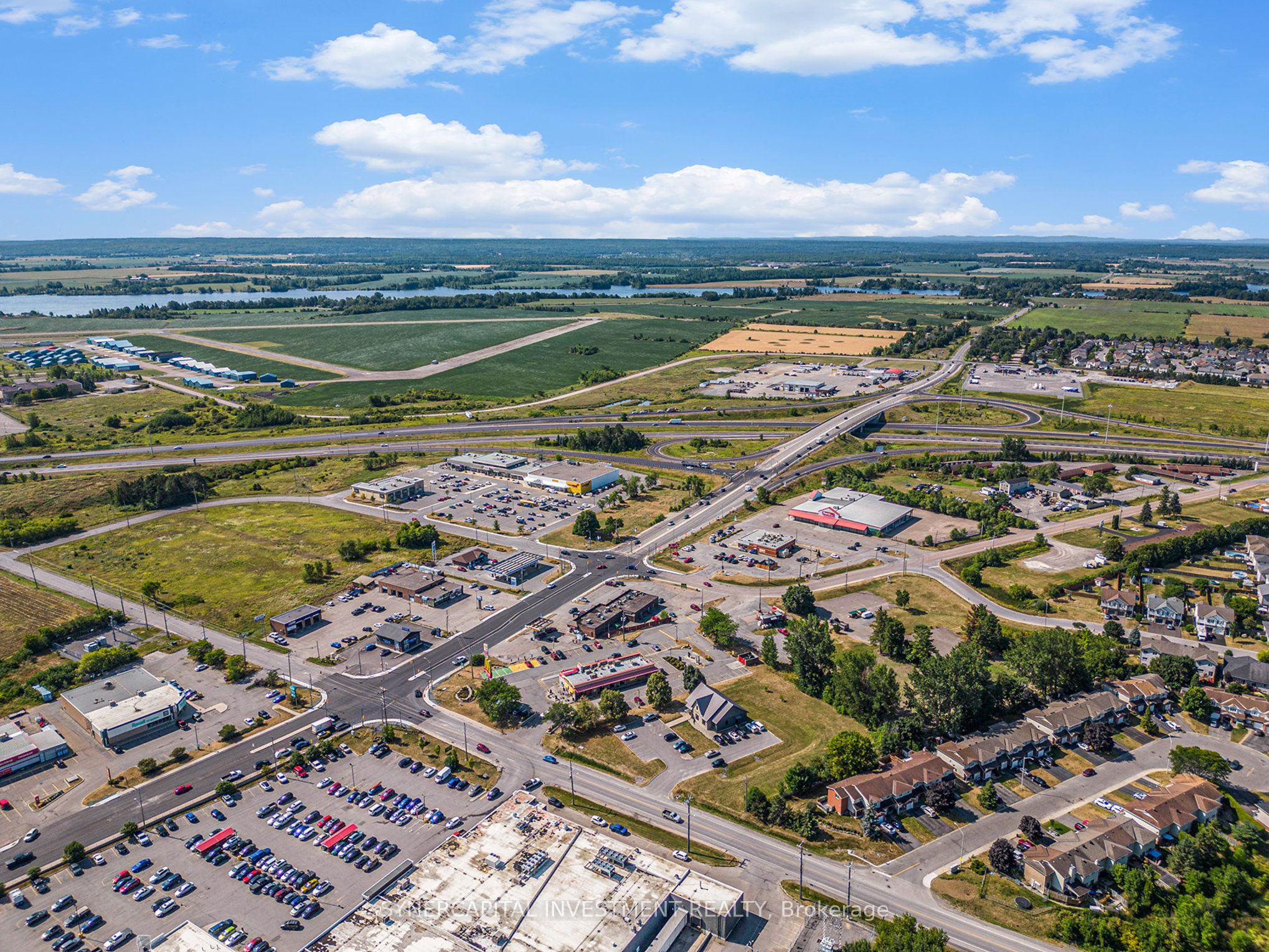 31 Staye Court Dr Property Photo 7