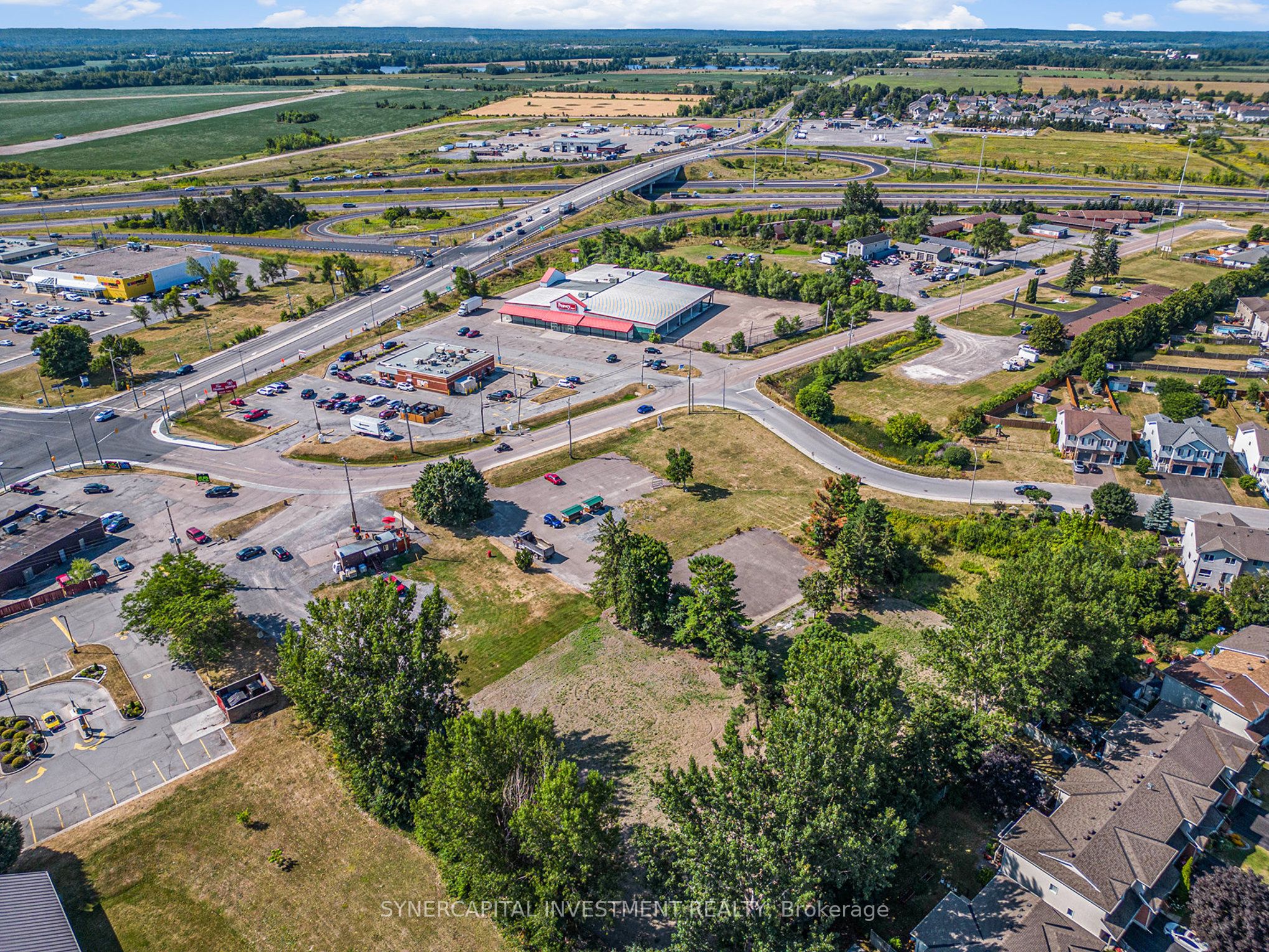 31 Staye Court Dr Property Photo 13