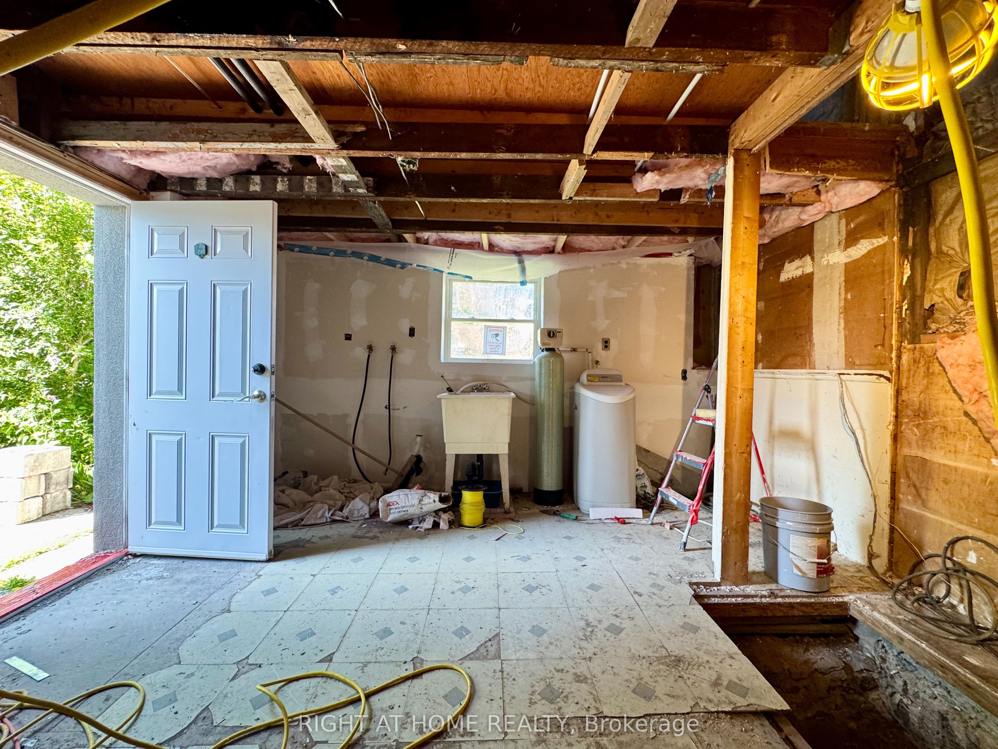 144 Waterloo Street Property Photo 1