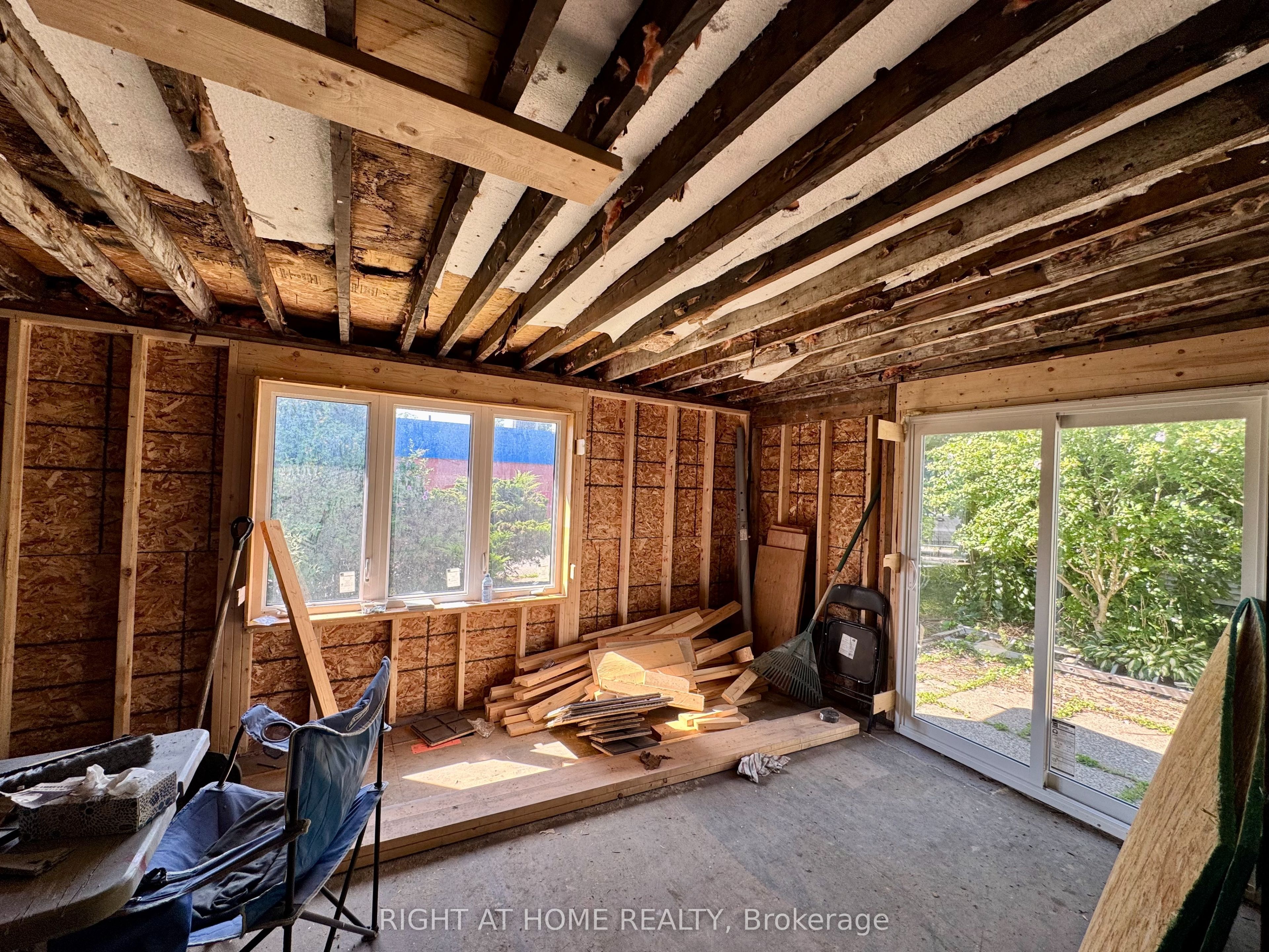 144 Waterloo Street Property Photo 4