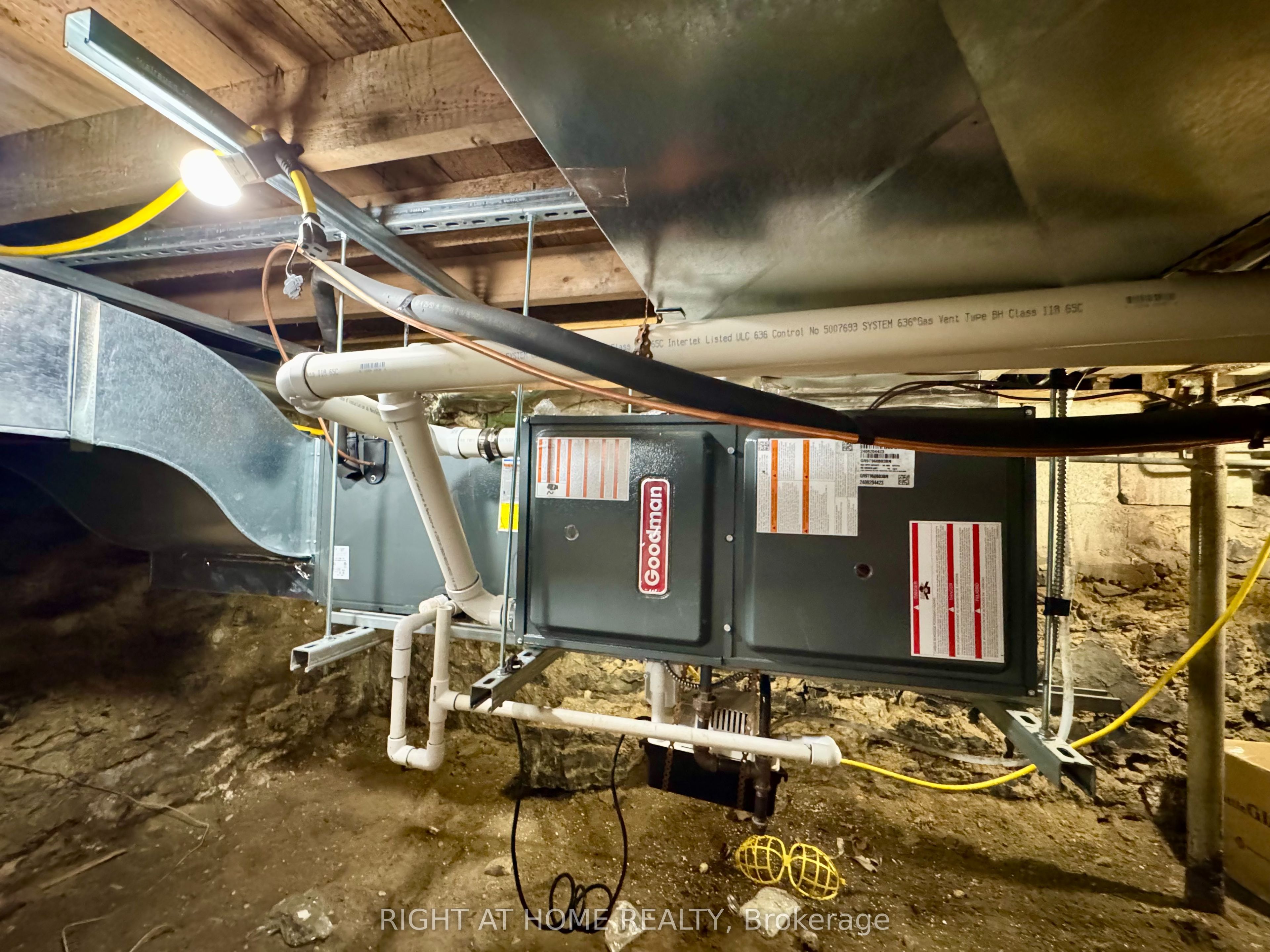 144 Waterloo Street Property Photo 8