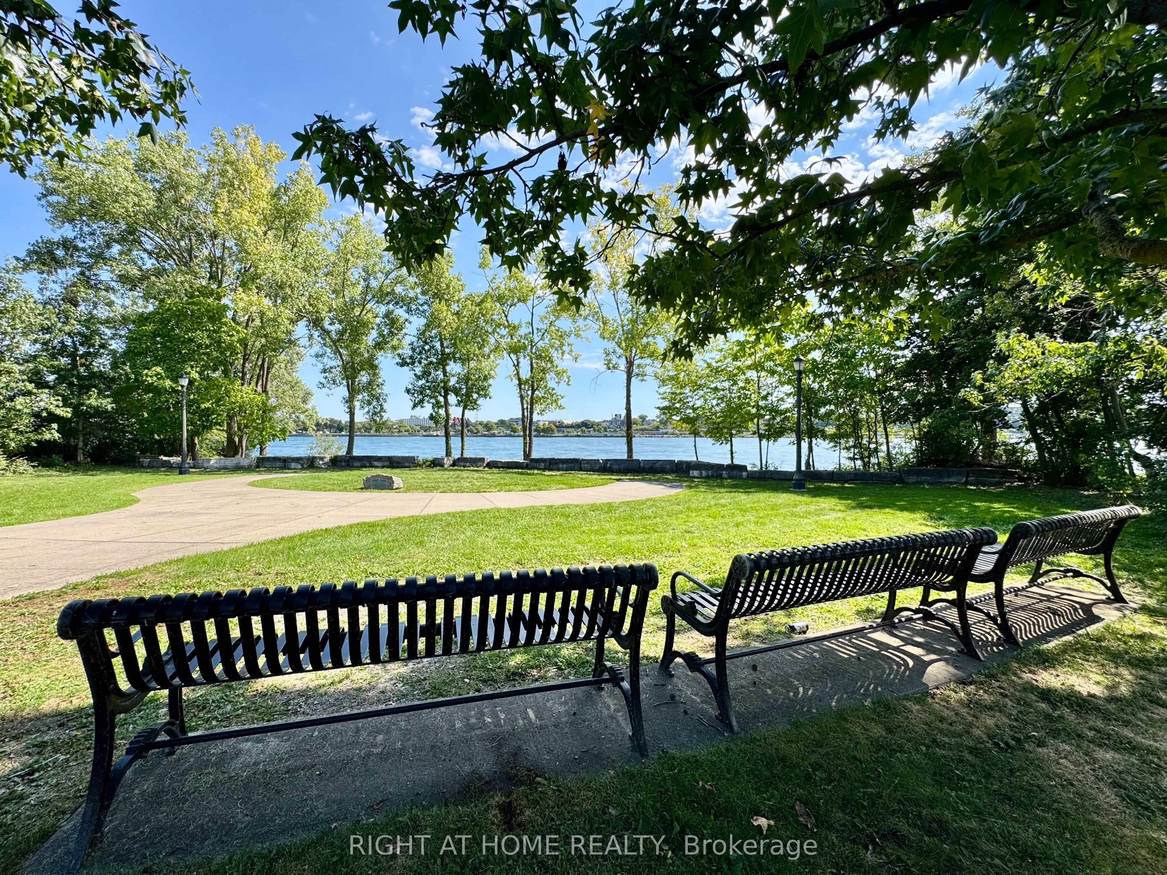 144 Waterloo Street Property Photo 19