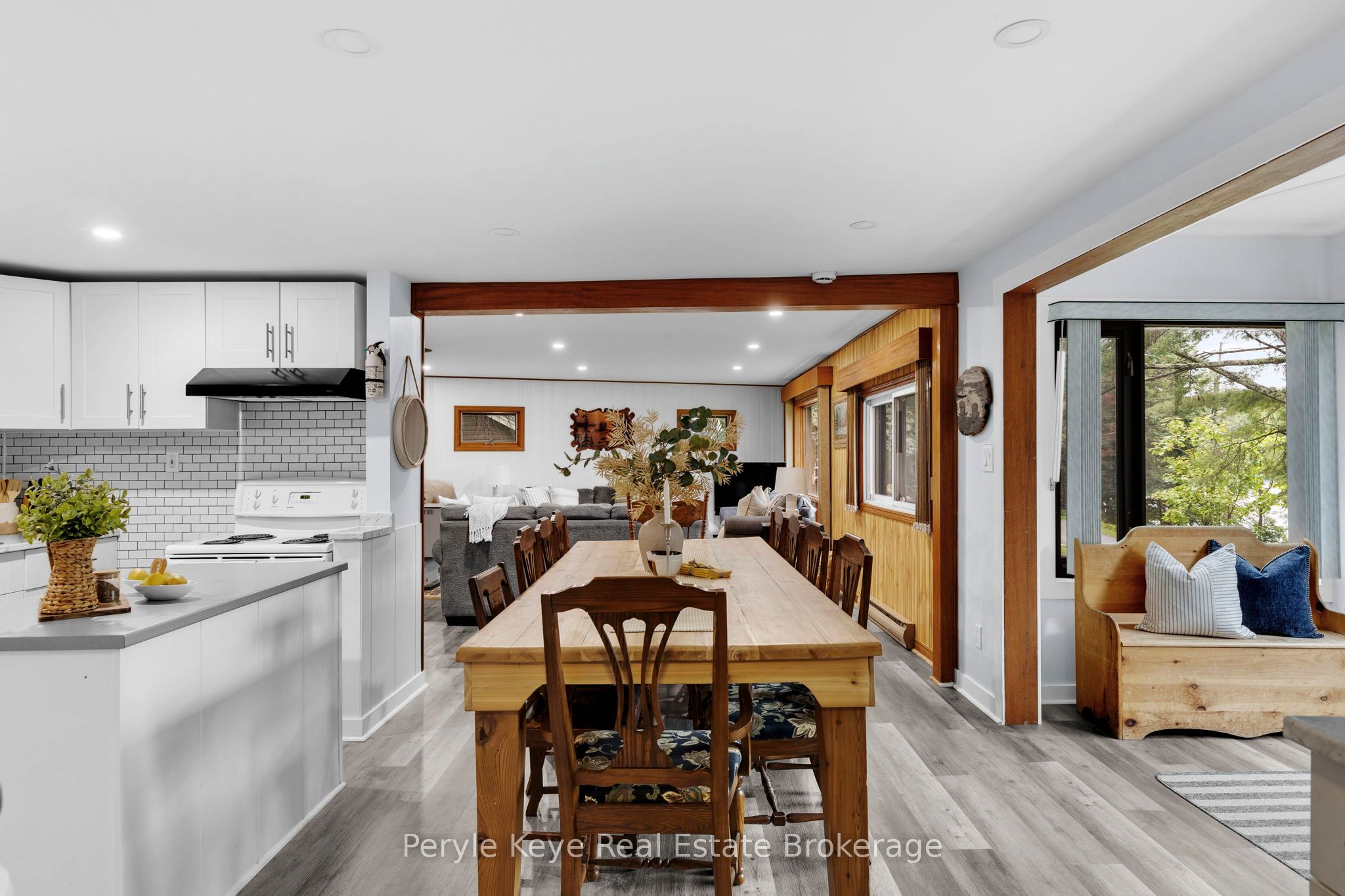 1025 & 1027 Big Island Road Property Photo 11