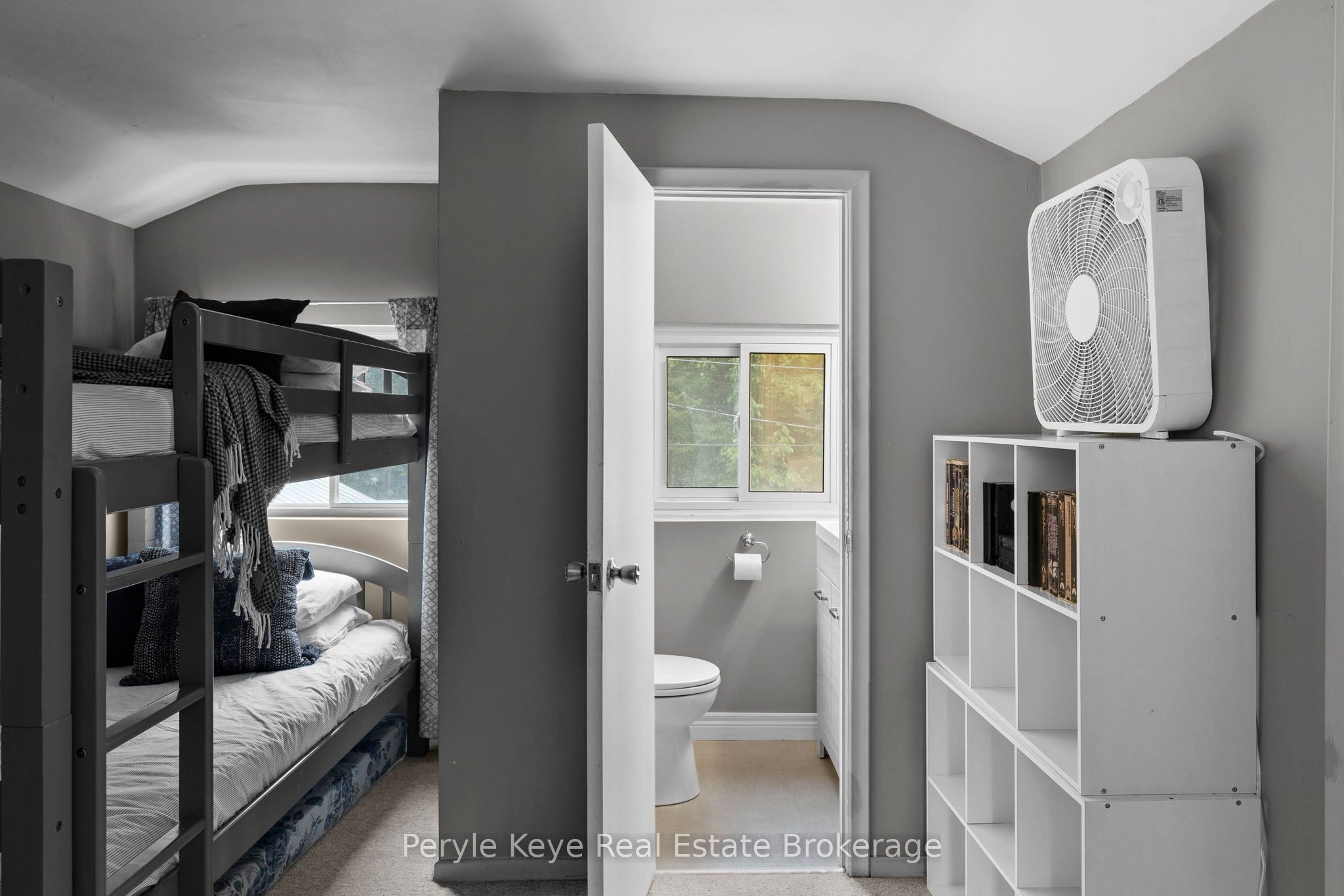 1025 & 1027 Big Island Road Property Photo 19